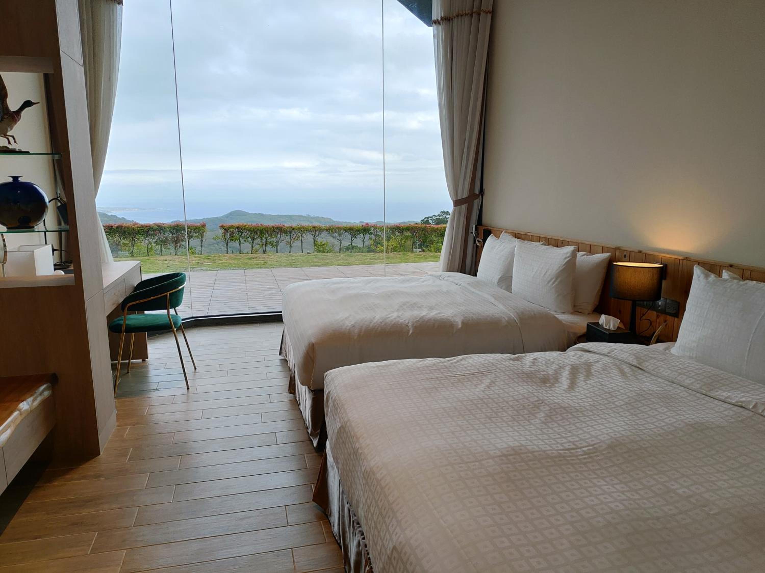 Quadruple Room with Sea View photo 3