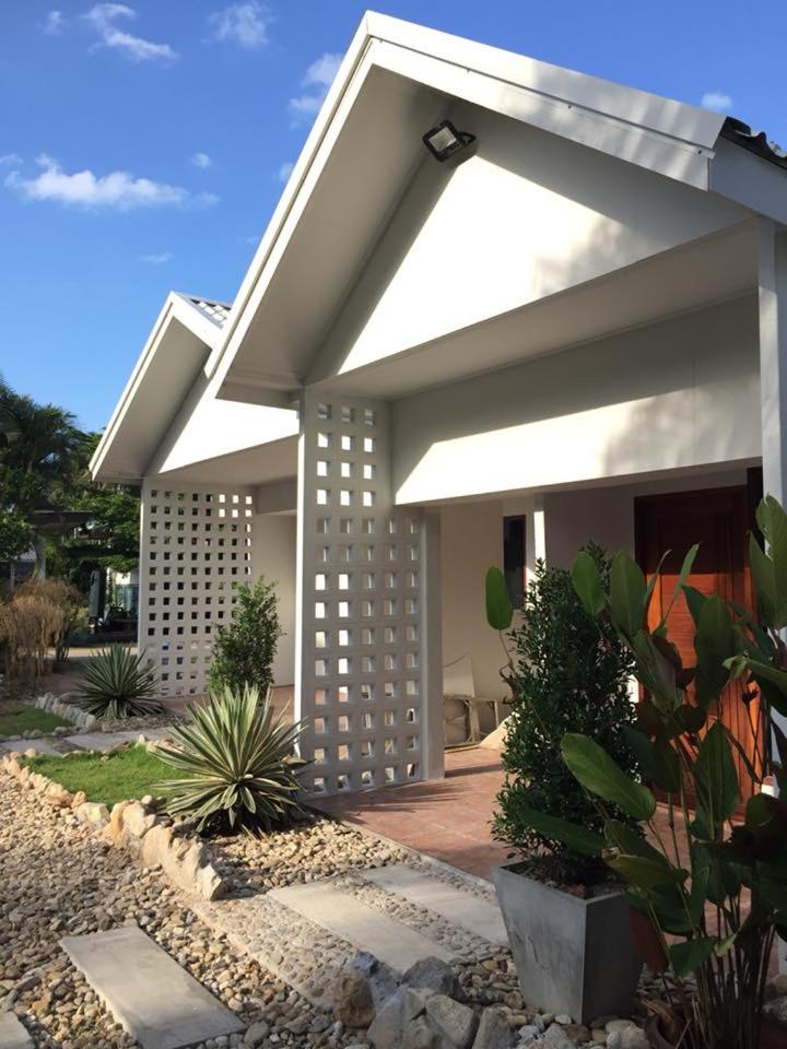 Quadruple Room with Garden View - Photo 2