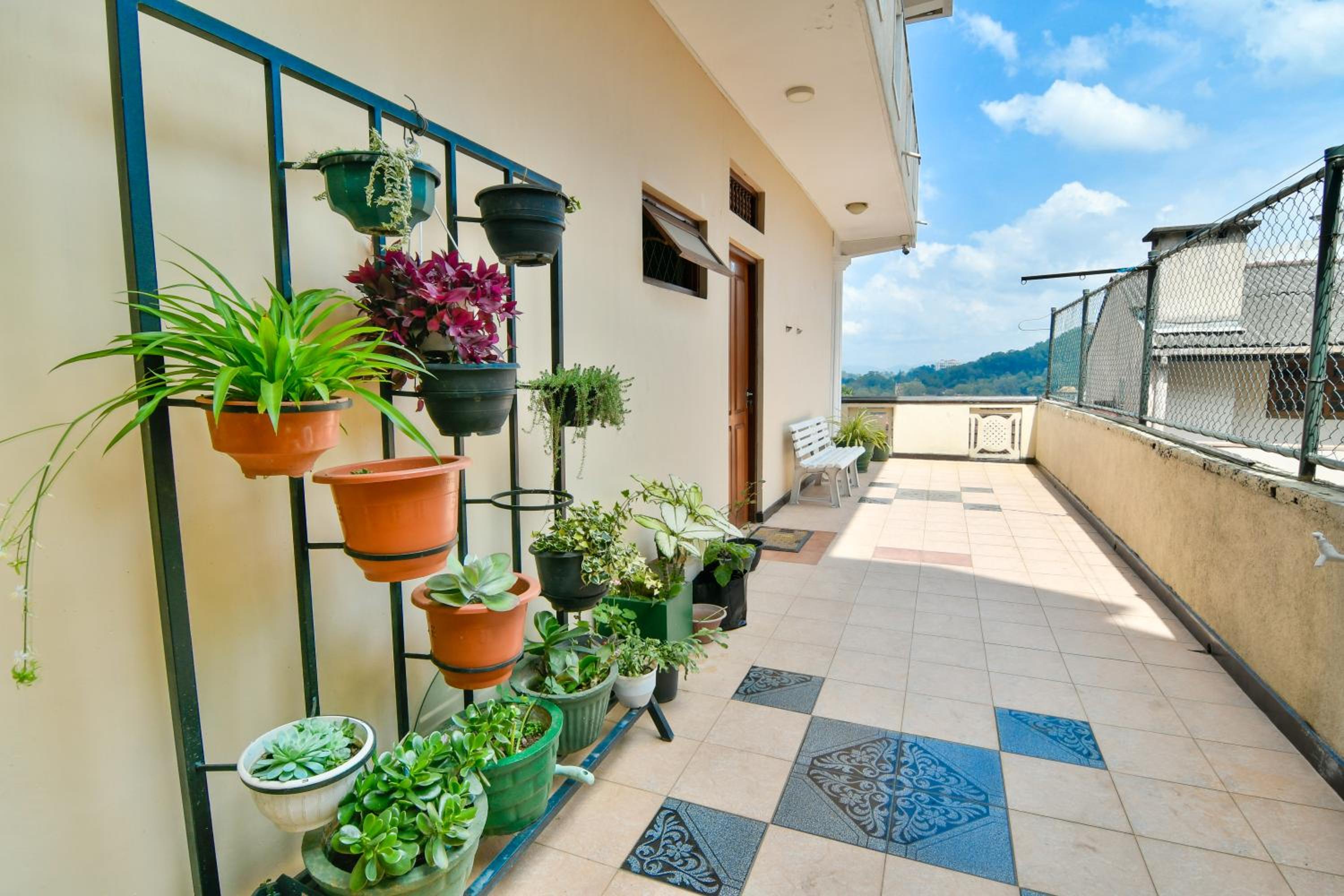 Deluxe Double or Twin Room with Garden View