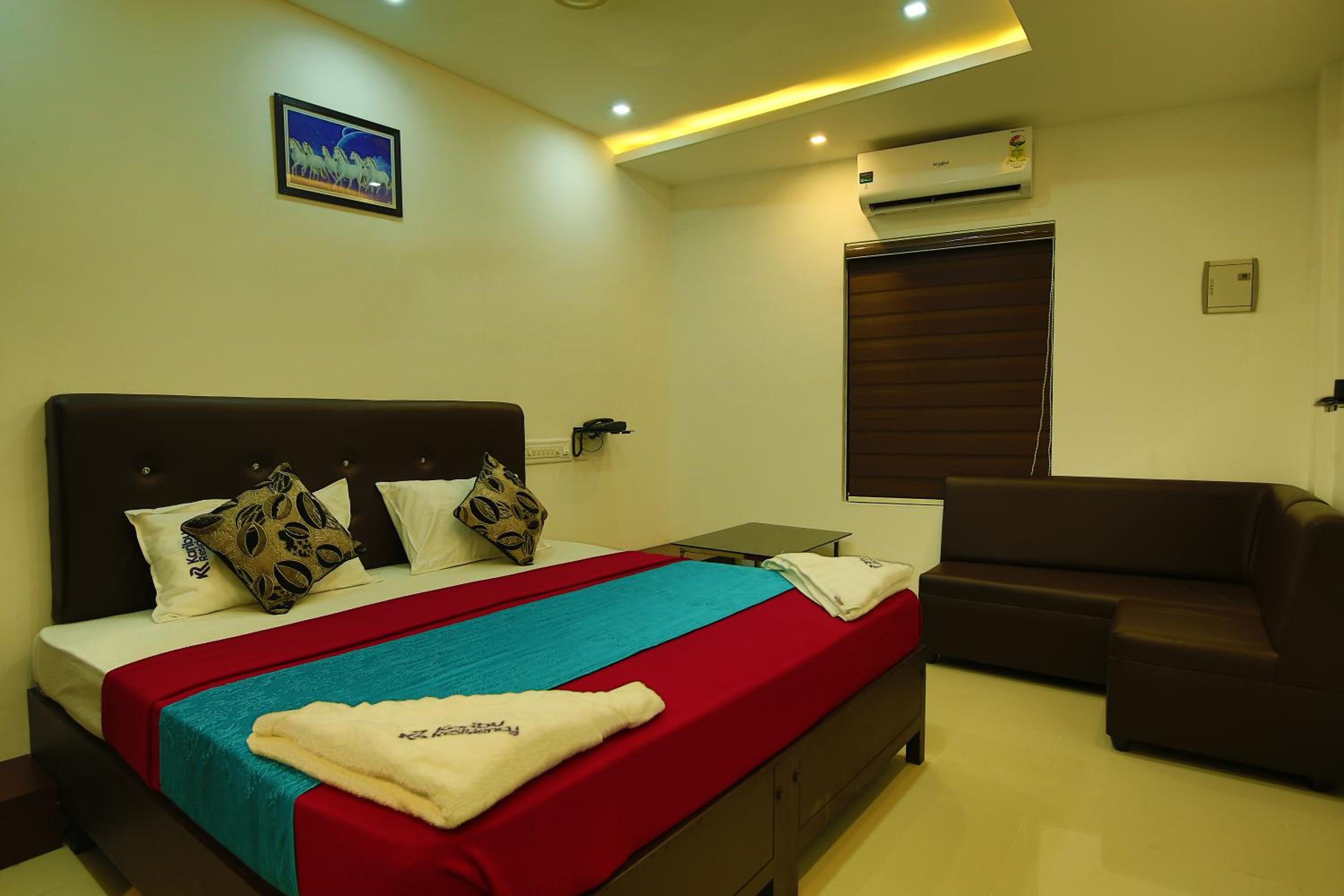 Deluxe Double Room photo 2