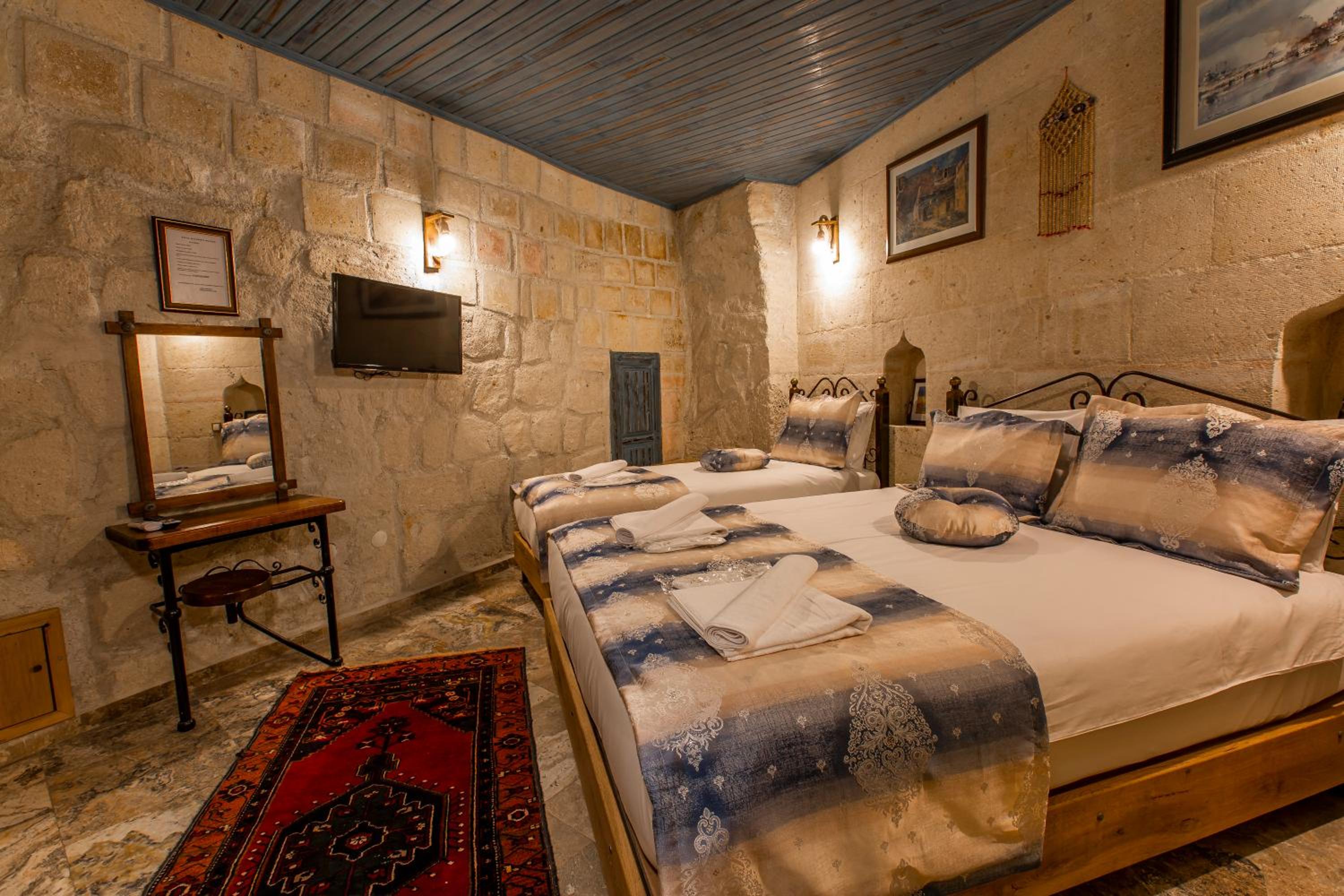 Standard Triple Room - Photo 3