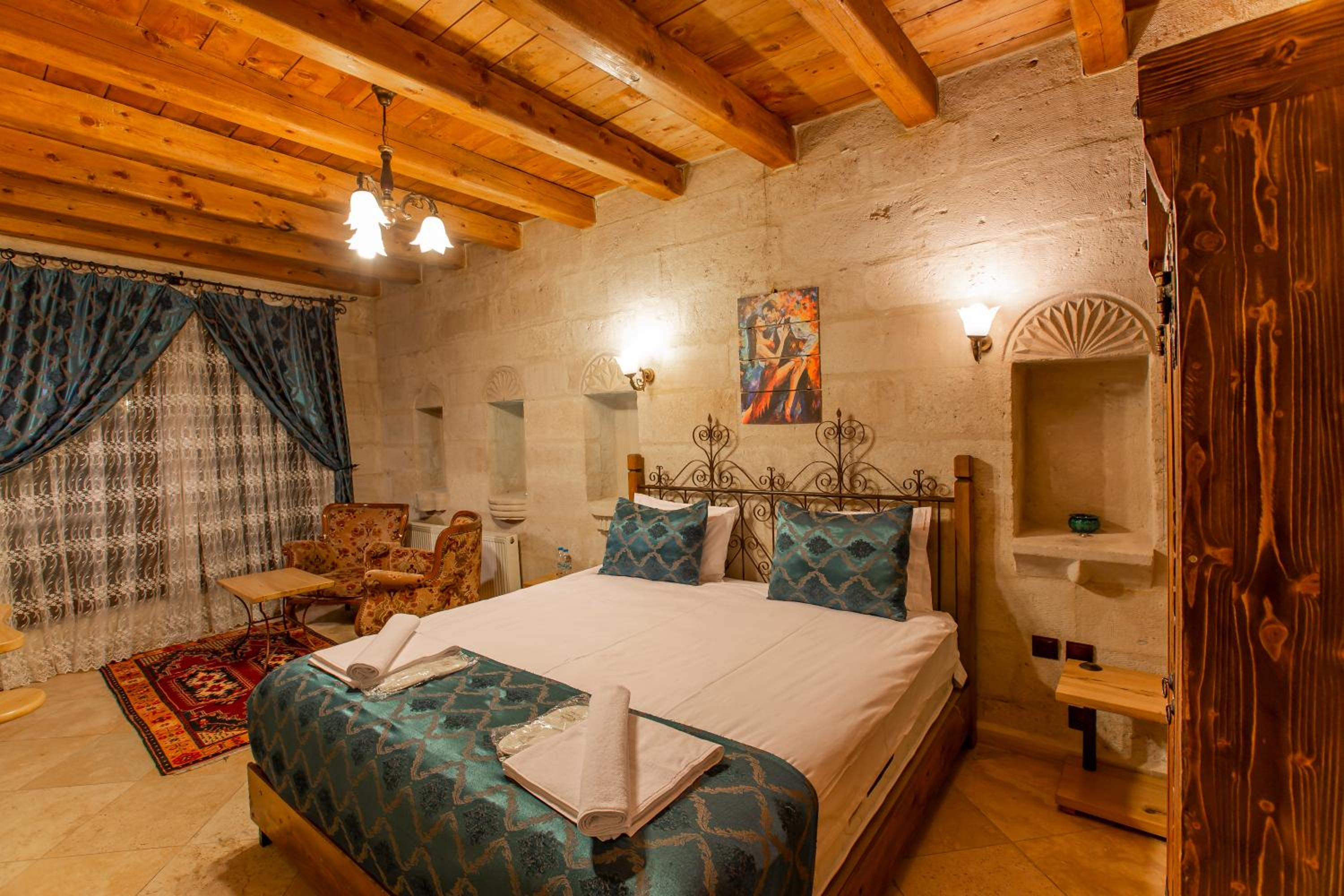 Deluxe Double Room - Photo 1