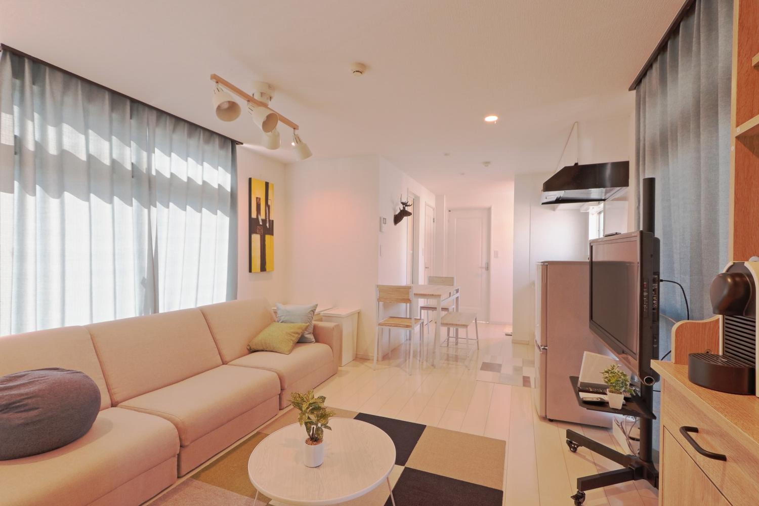 One-Bedroom Apartment photo 3