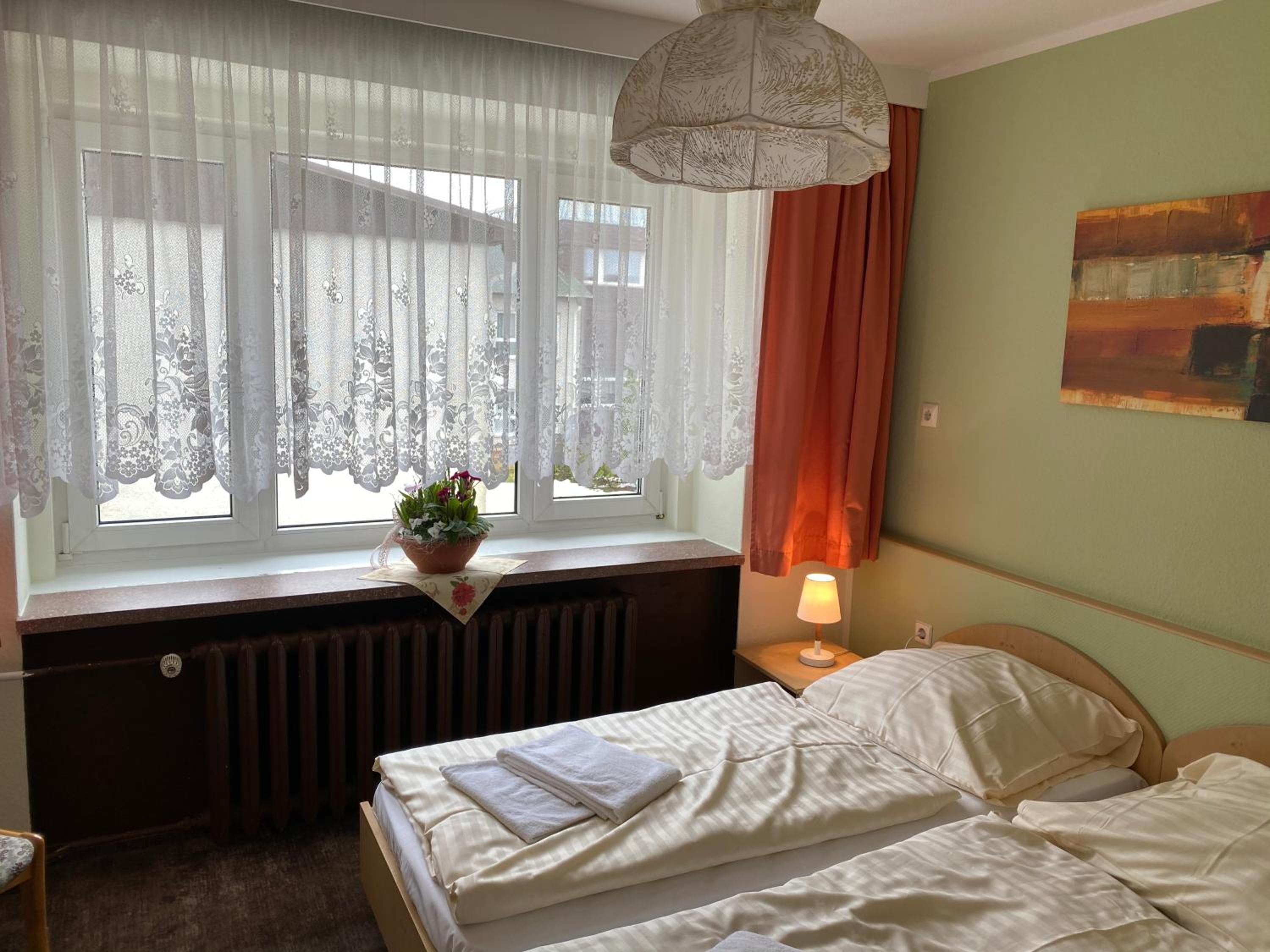 Economy Double Room - Photo 1