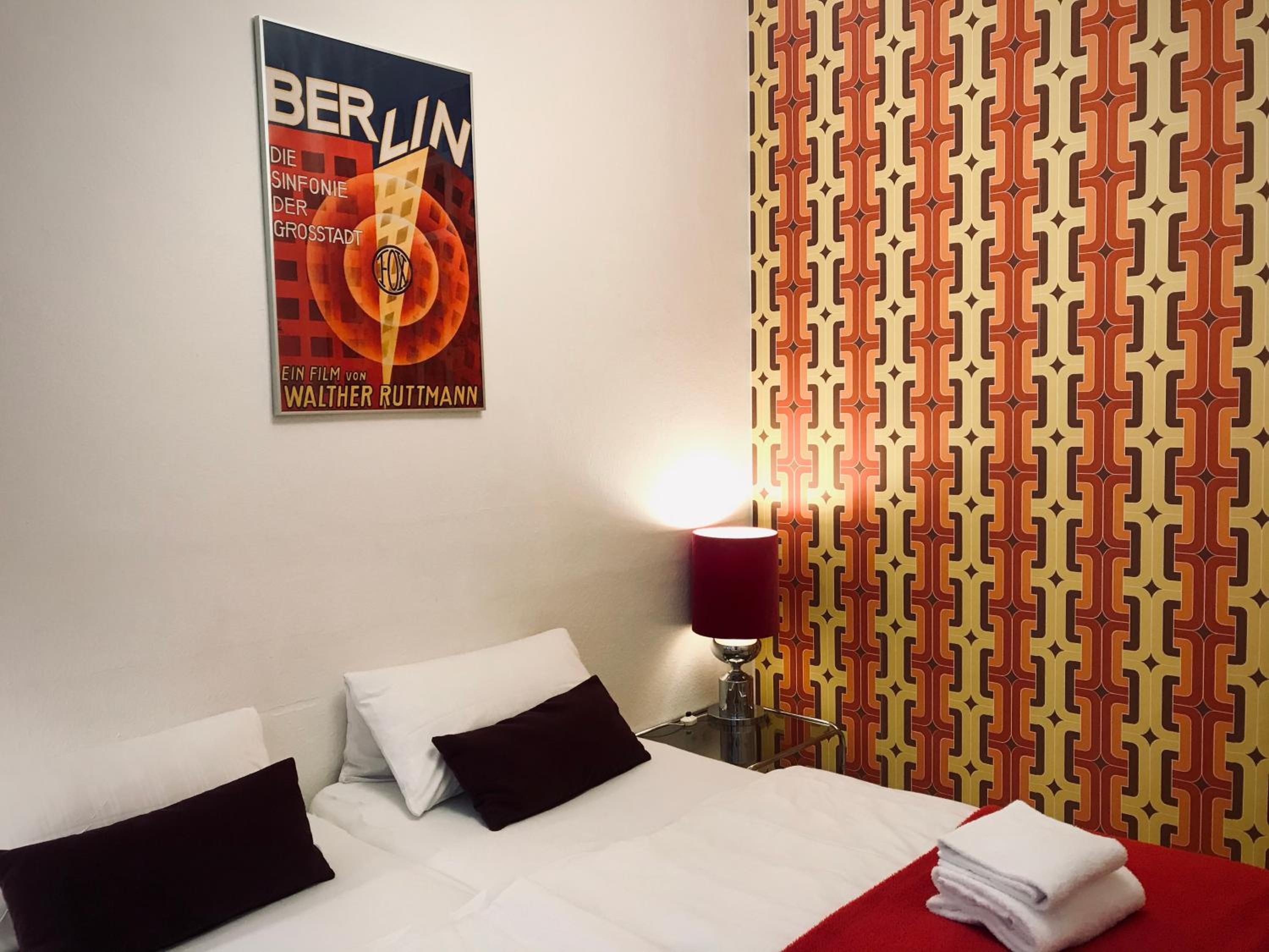 Double Room with Shared Bathroom photo 1