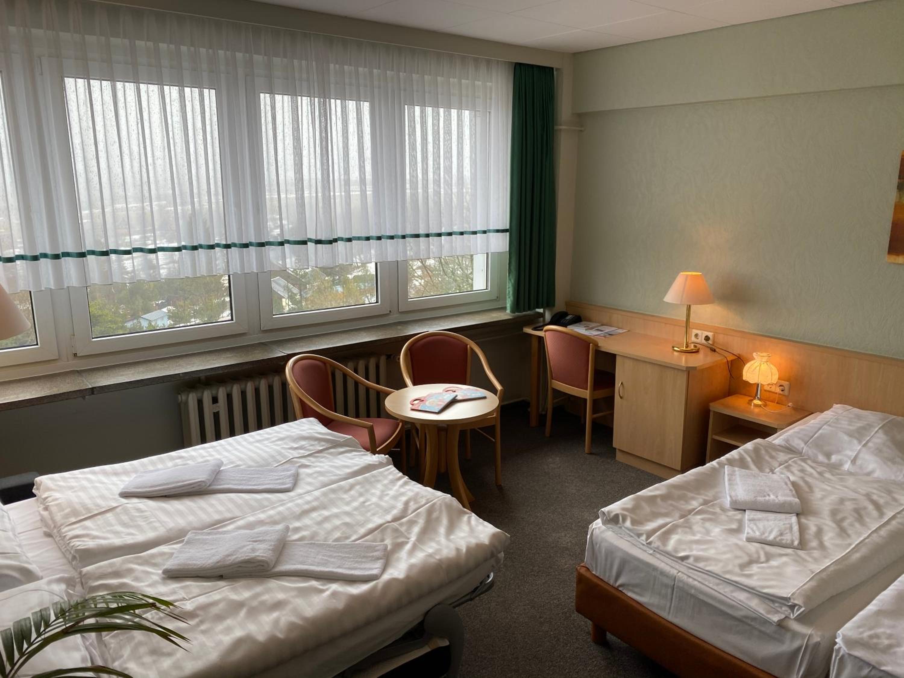 Quadruple Room - Photo 1