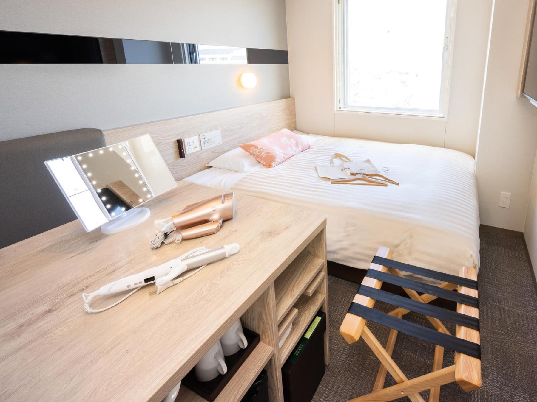Female Only-Double Room - Non-Smoking