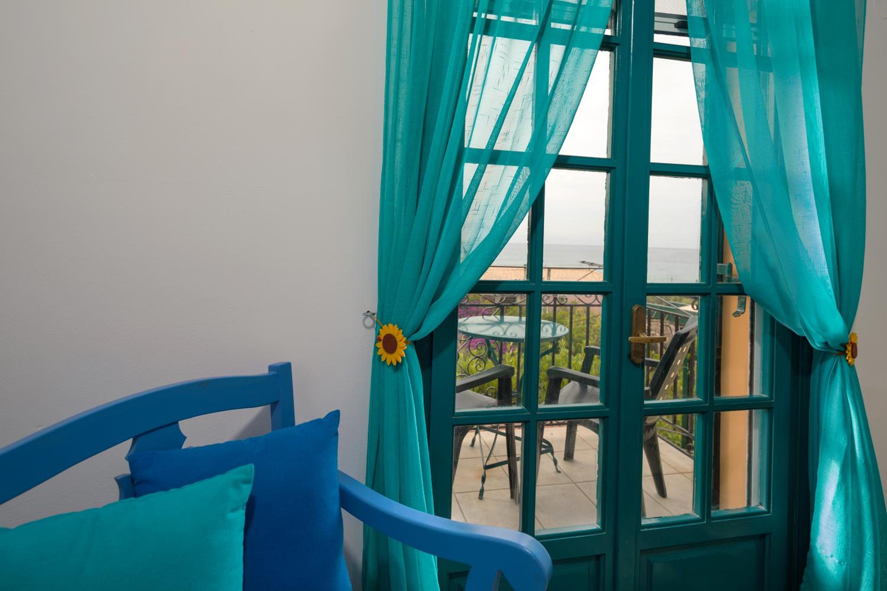 Studio with Sea View photo 3