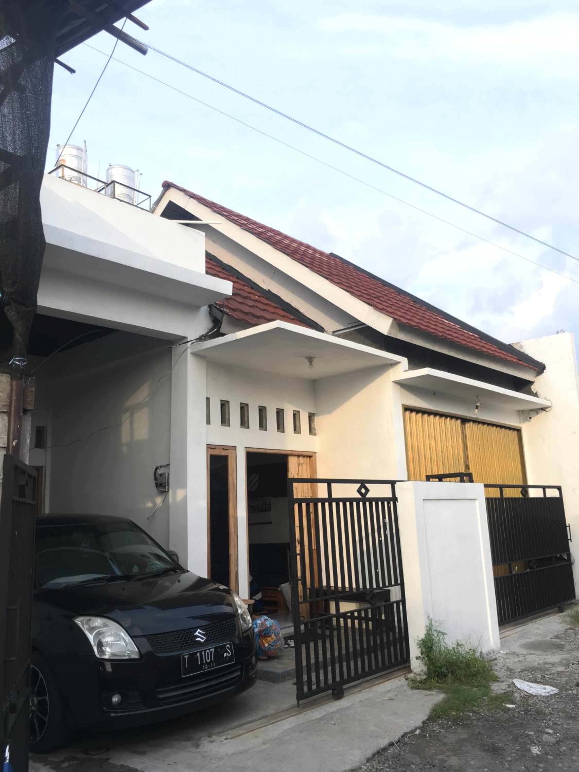 Two-Bedroom House - Photo 9
