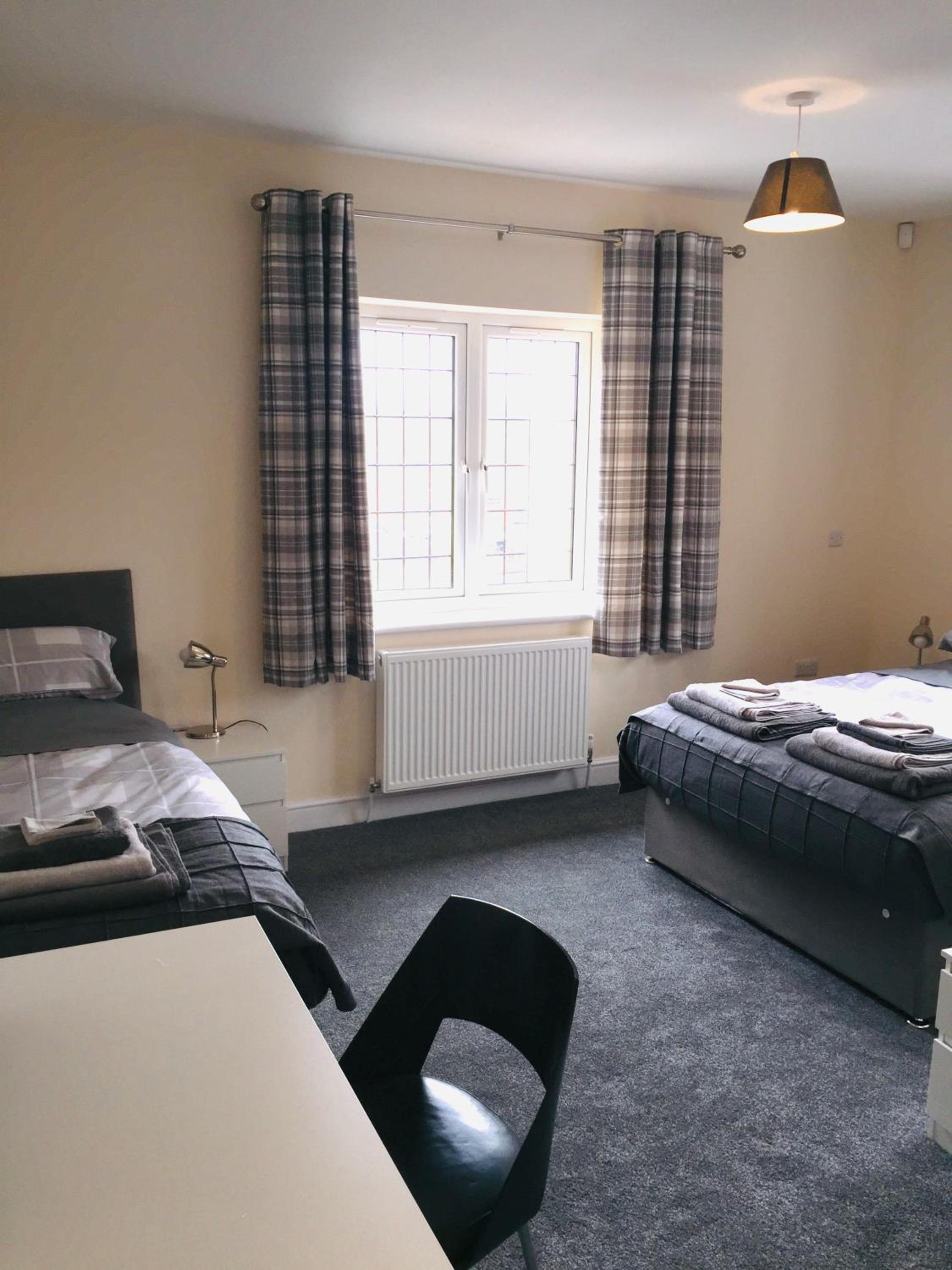 Deluxe Family Room