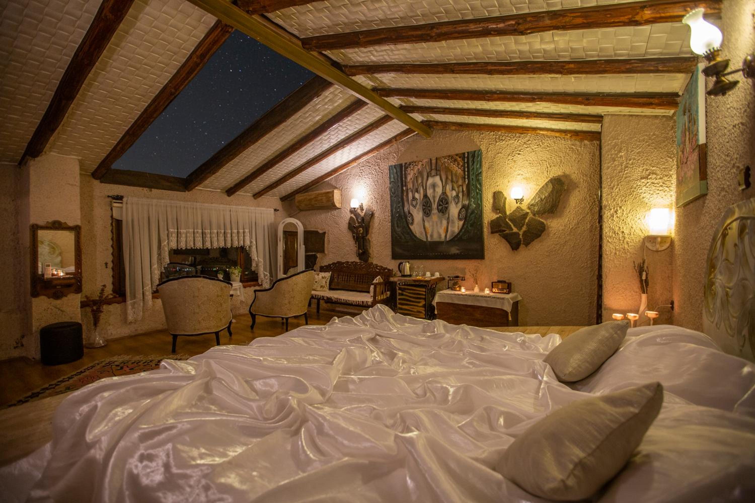 Large Double Room photo 2