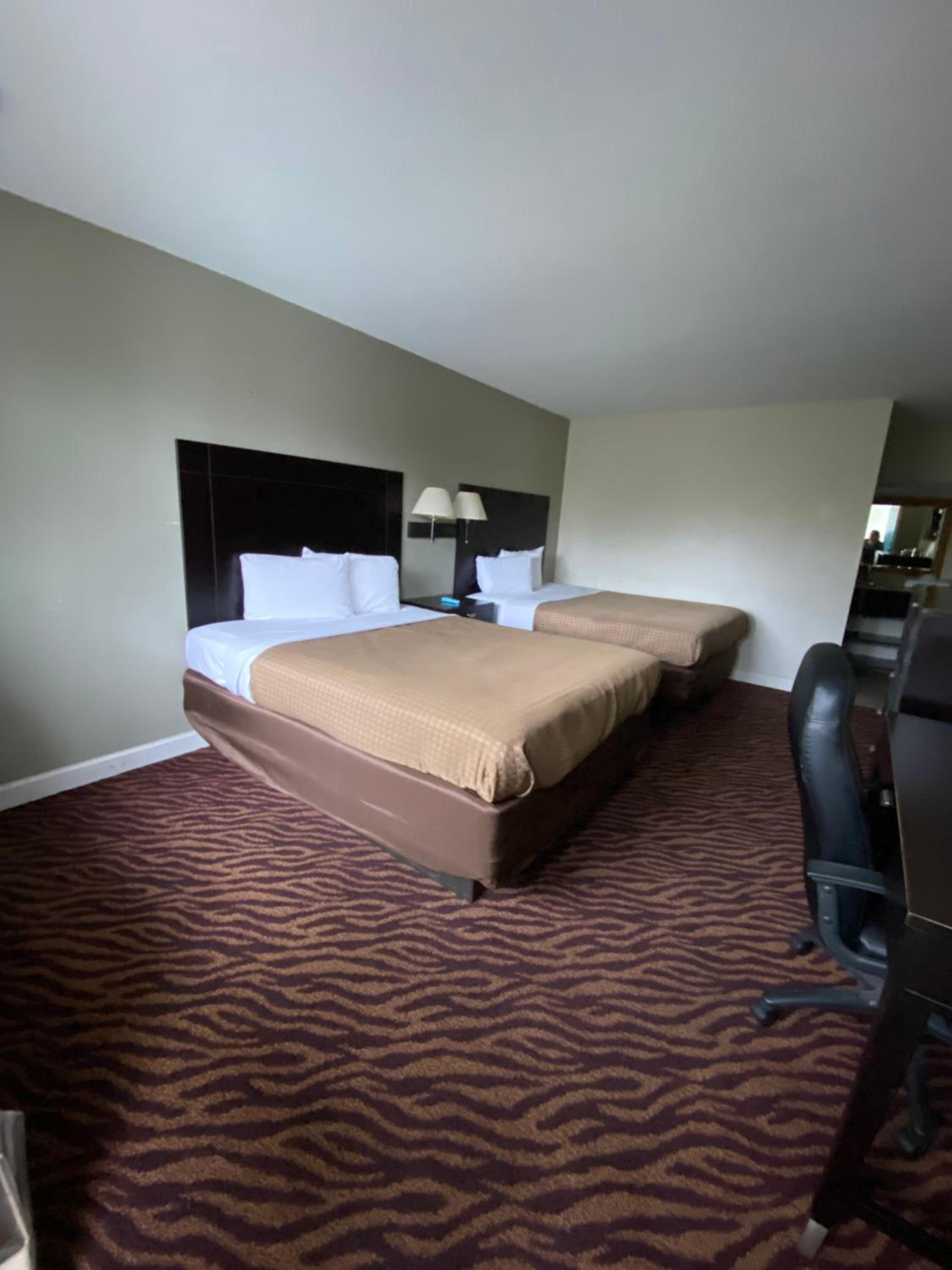 Double Room with Two Double Beds photo 1