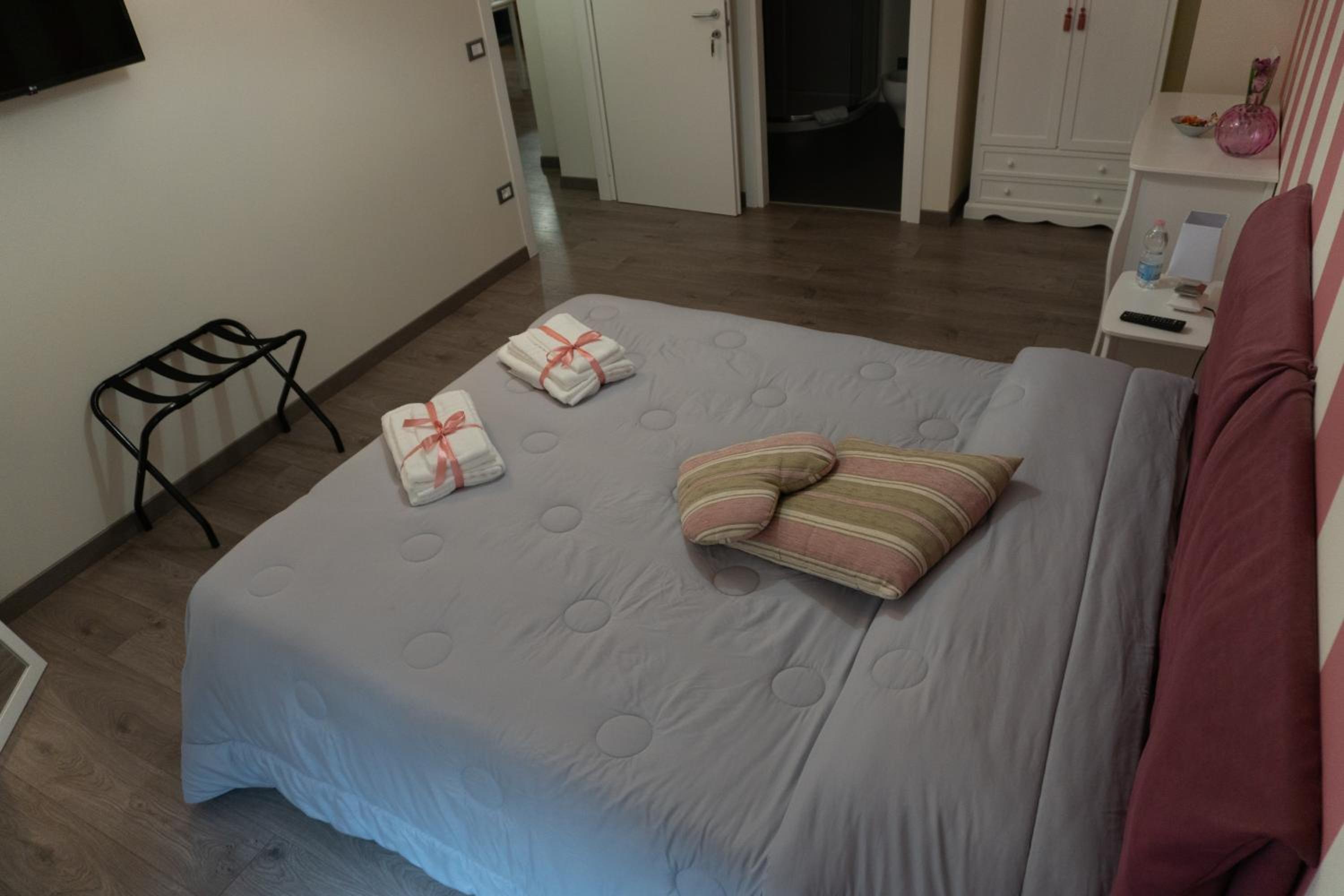 Deluxe Double Room photo 3