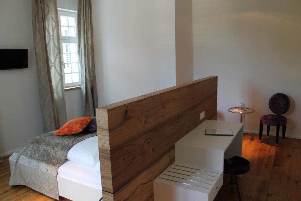 Large Double Room photo 1