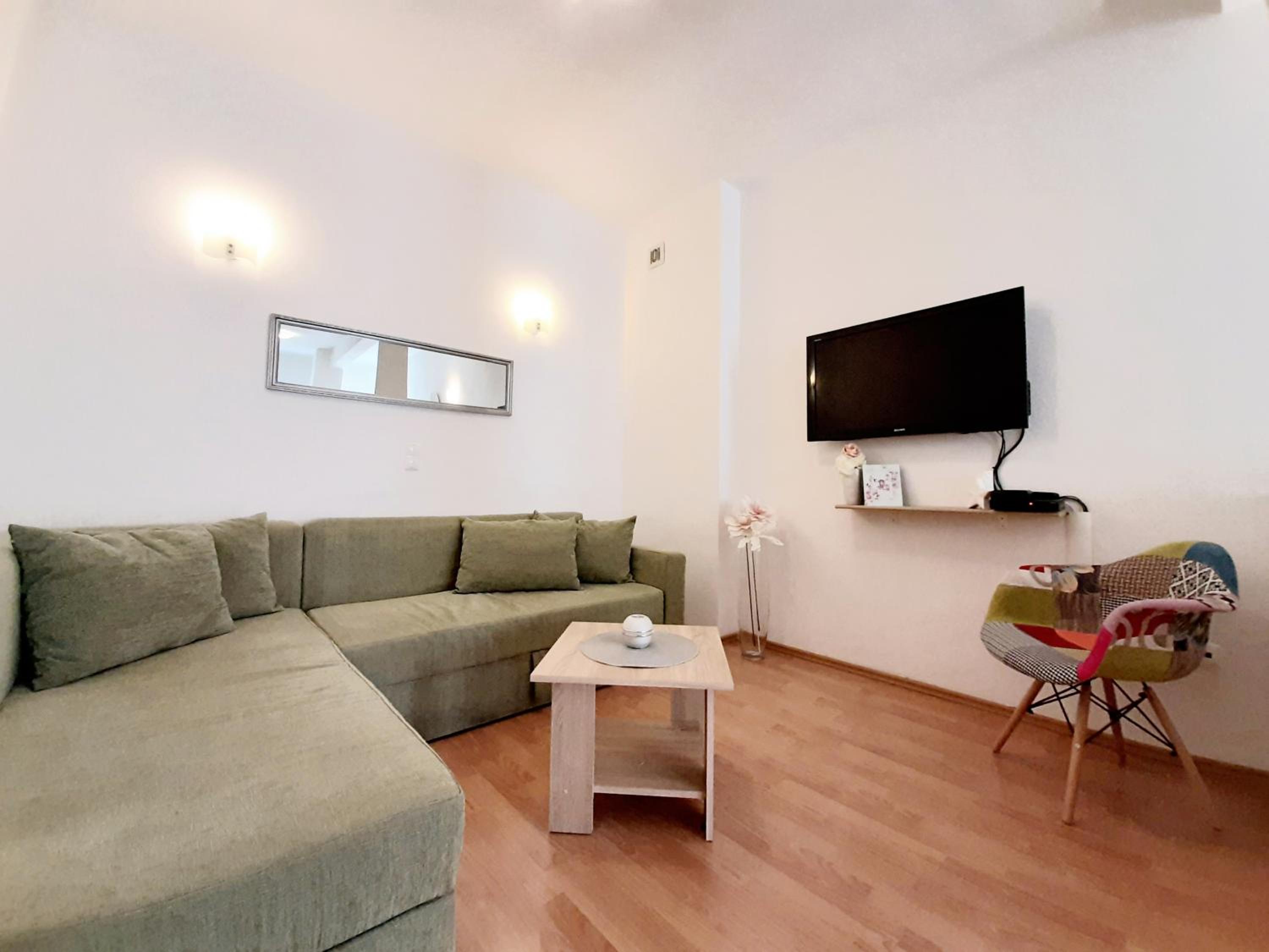 One-Bedroom Apartment with Terrace