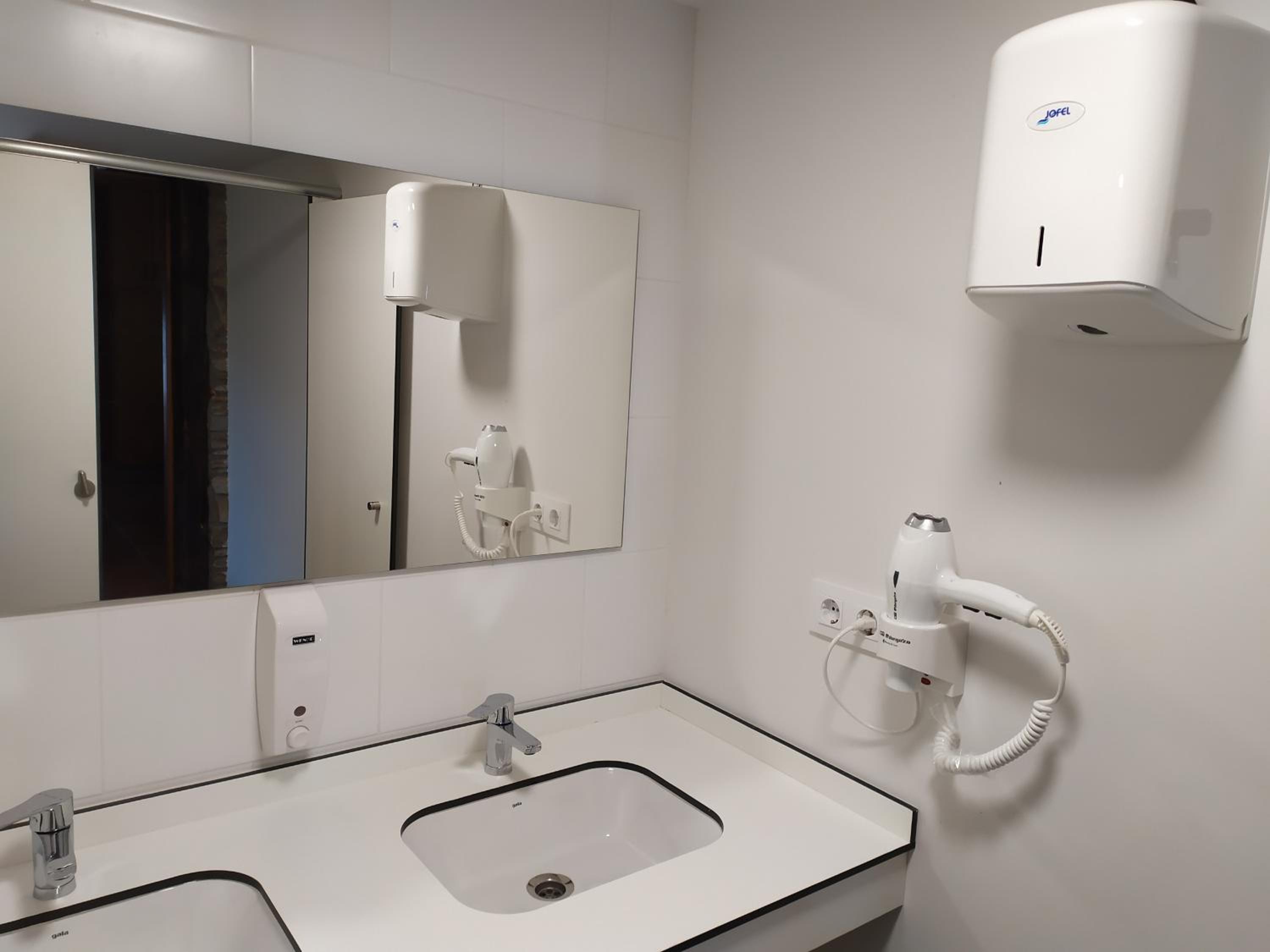 Standard Double Room with Shared Bathroom photo 2