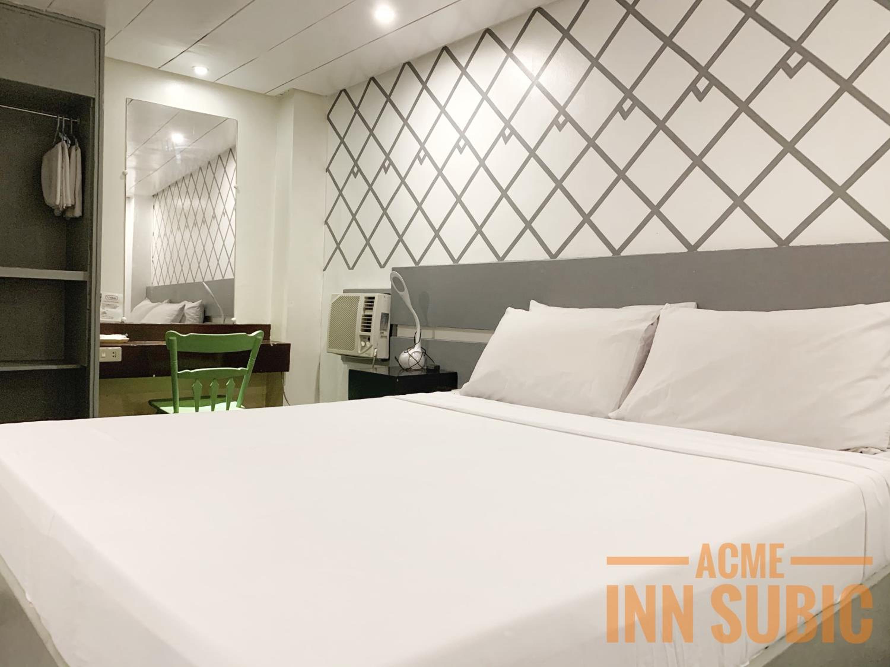 Deluxe Room - Photo 1