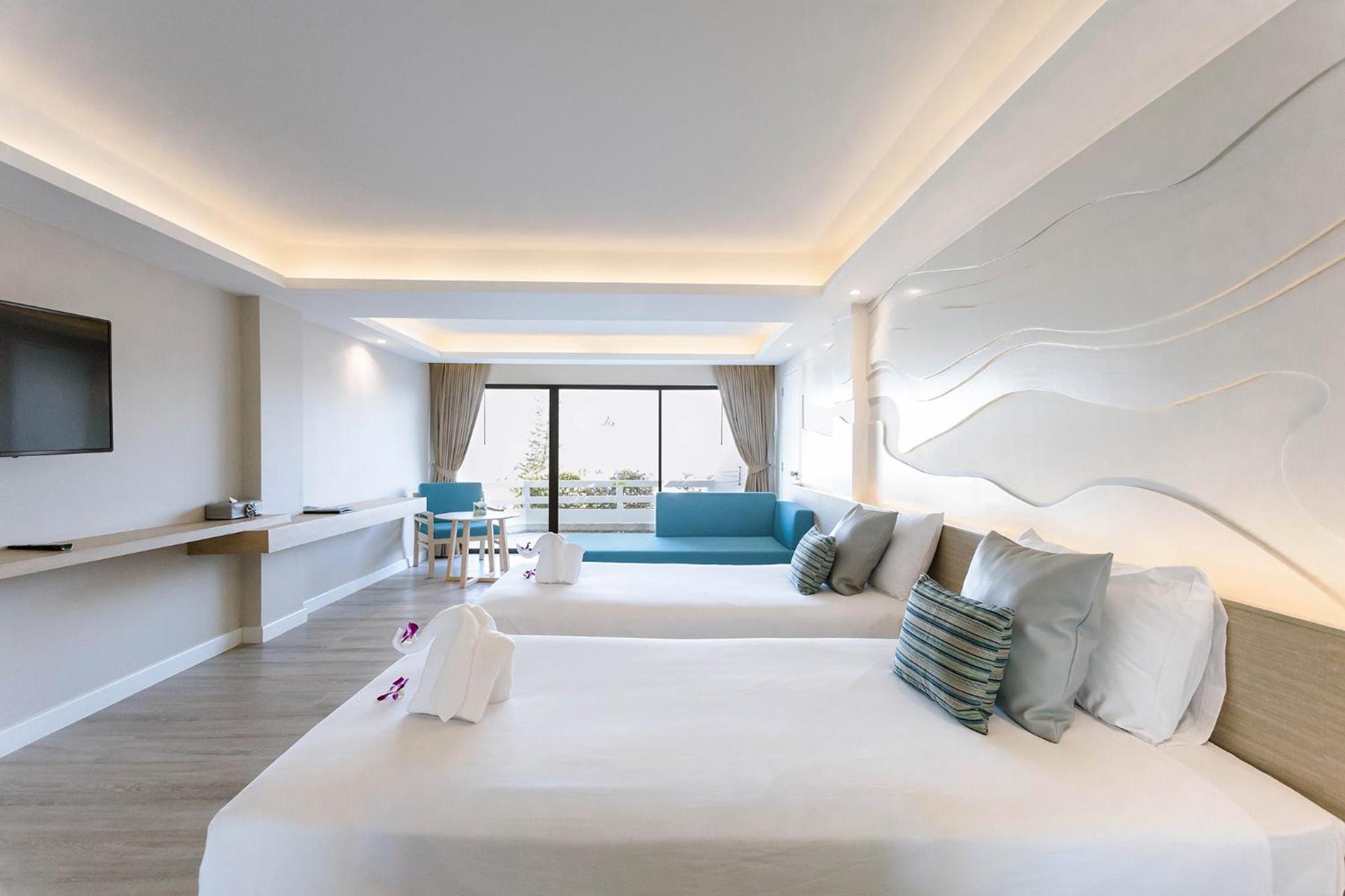 Deluxe Twin Room