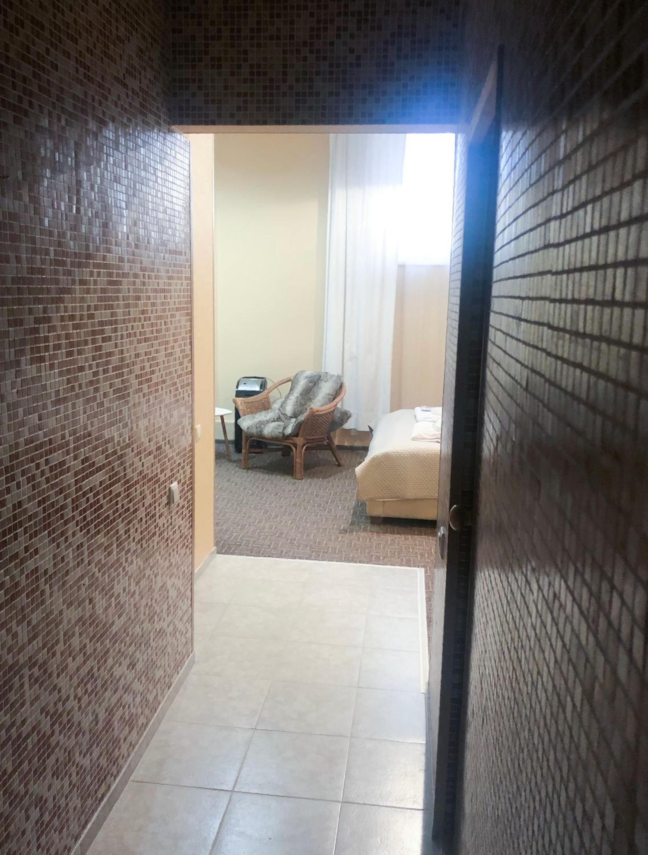 Deluxe Suite - Photo 3