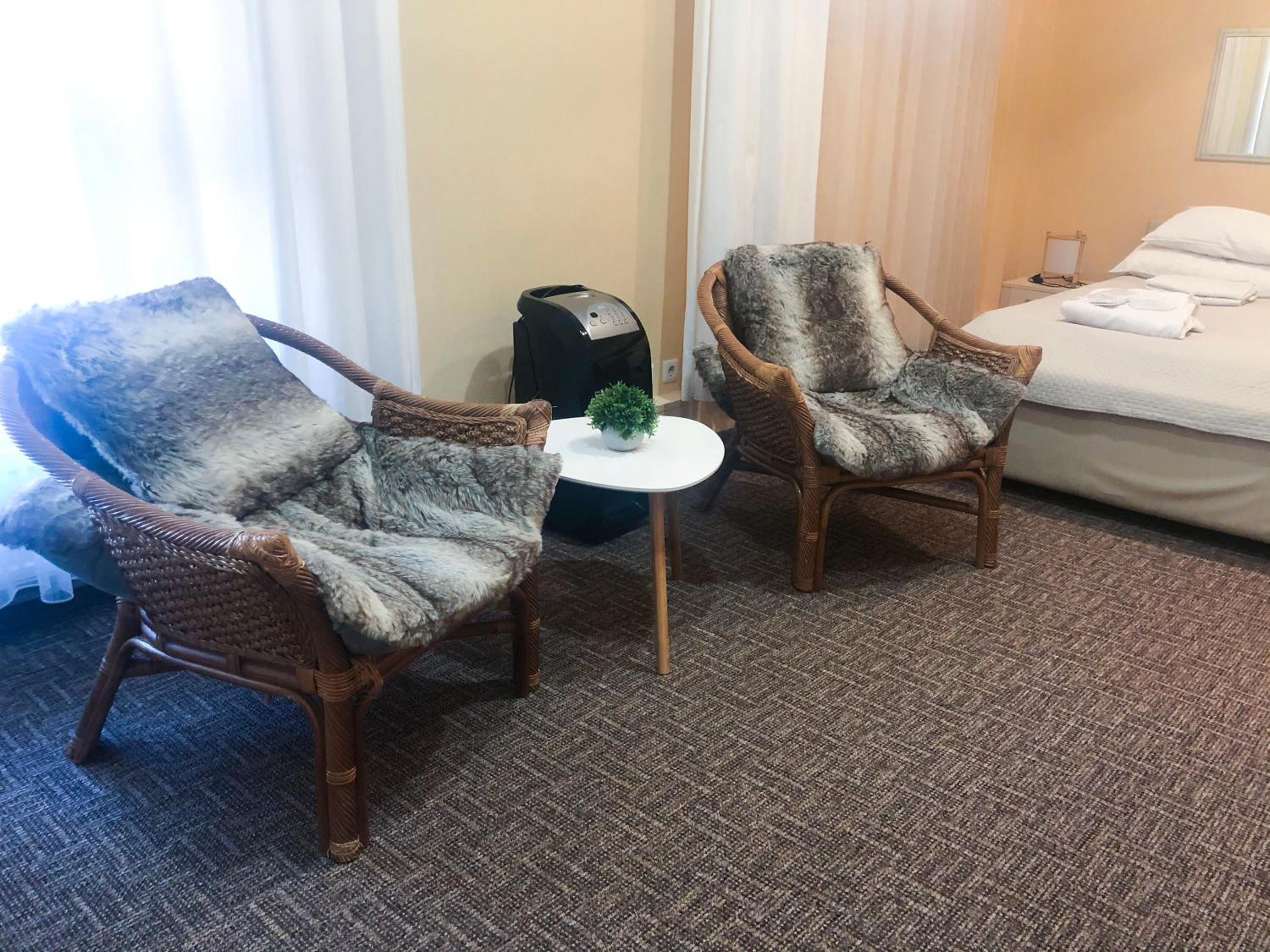 Deluxe Suite - Photo 1