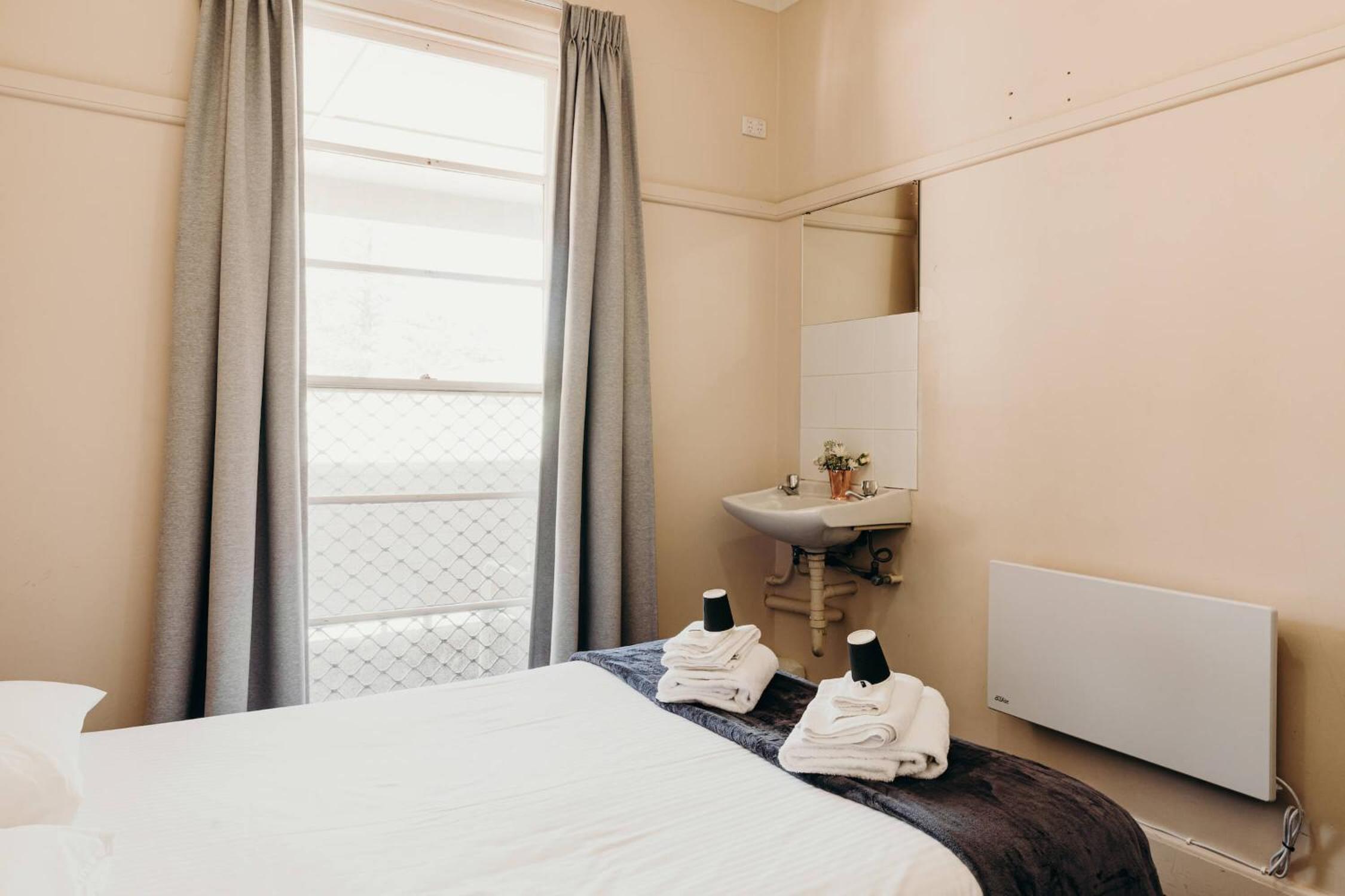 Double Room with Shared Bathroom