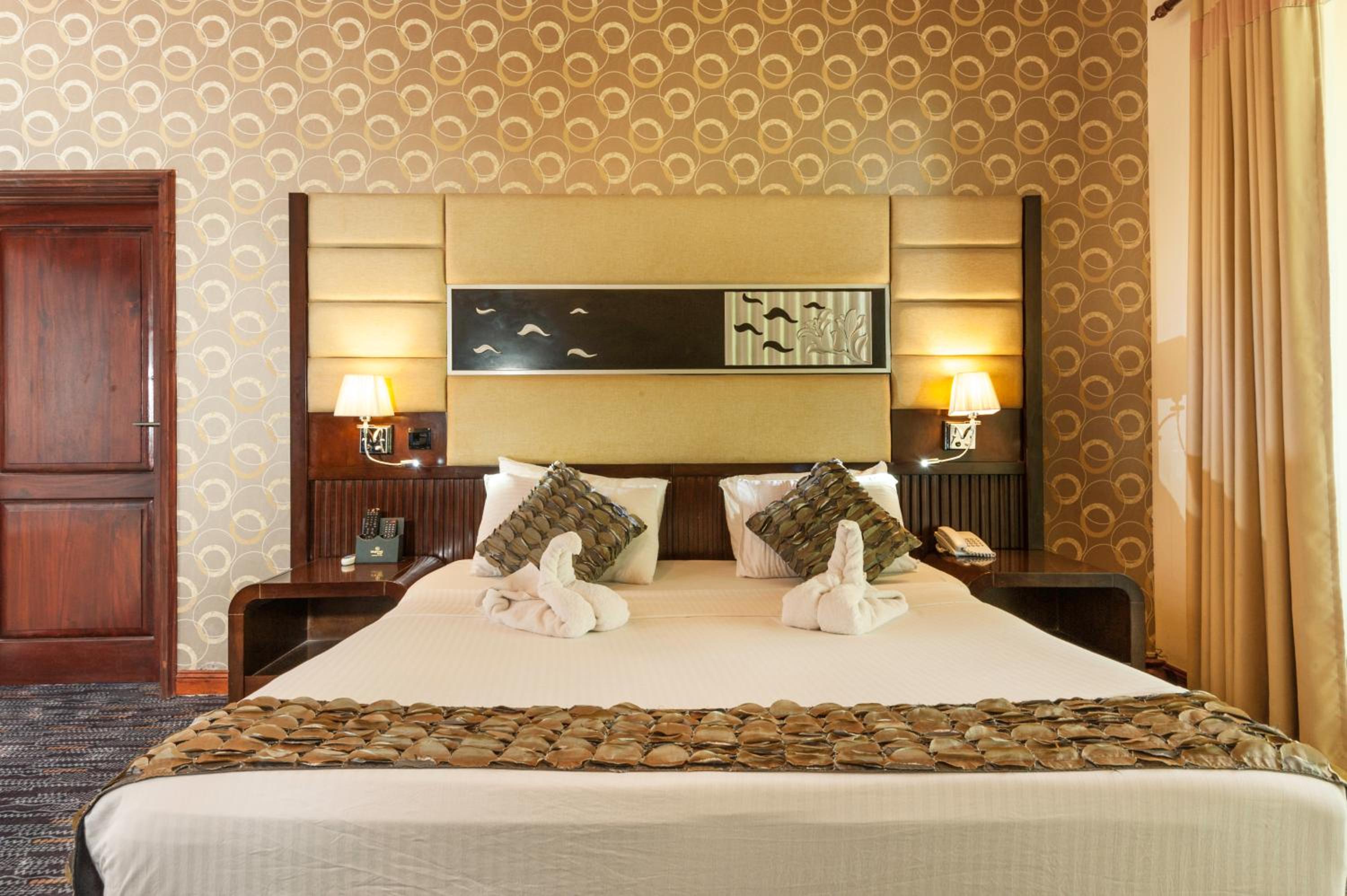 Superior King Room