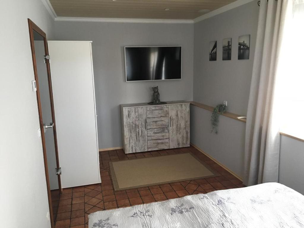 Apartment with Terrace photo 2