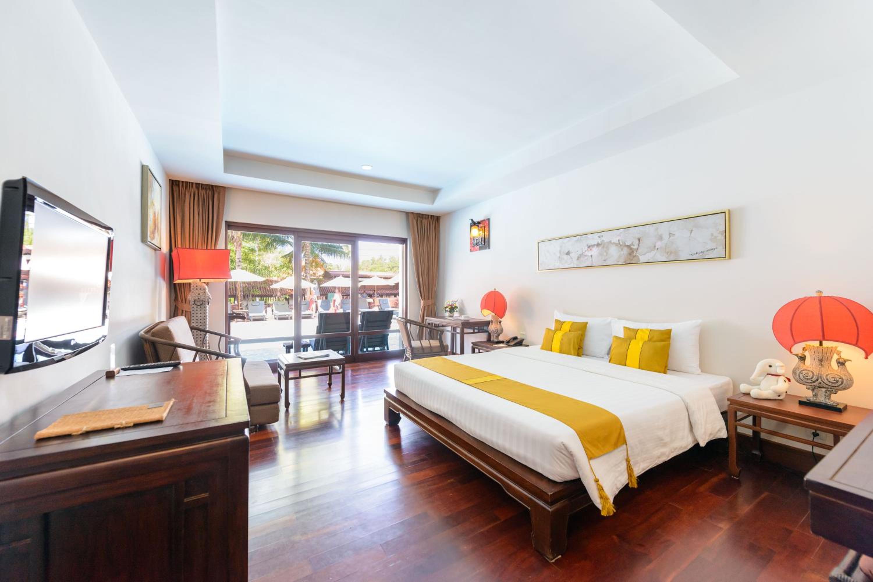 Deluxe Double or Twin Room With Pool Access - Adults Only photo 3