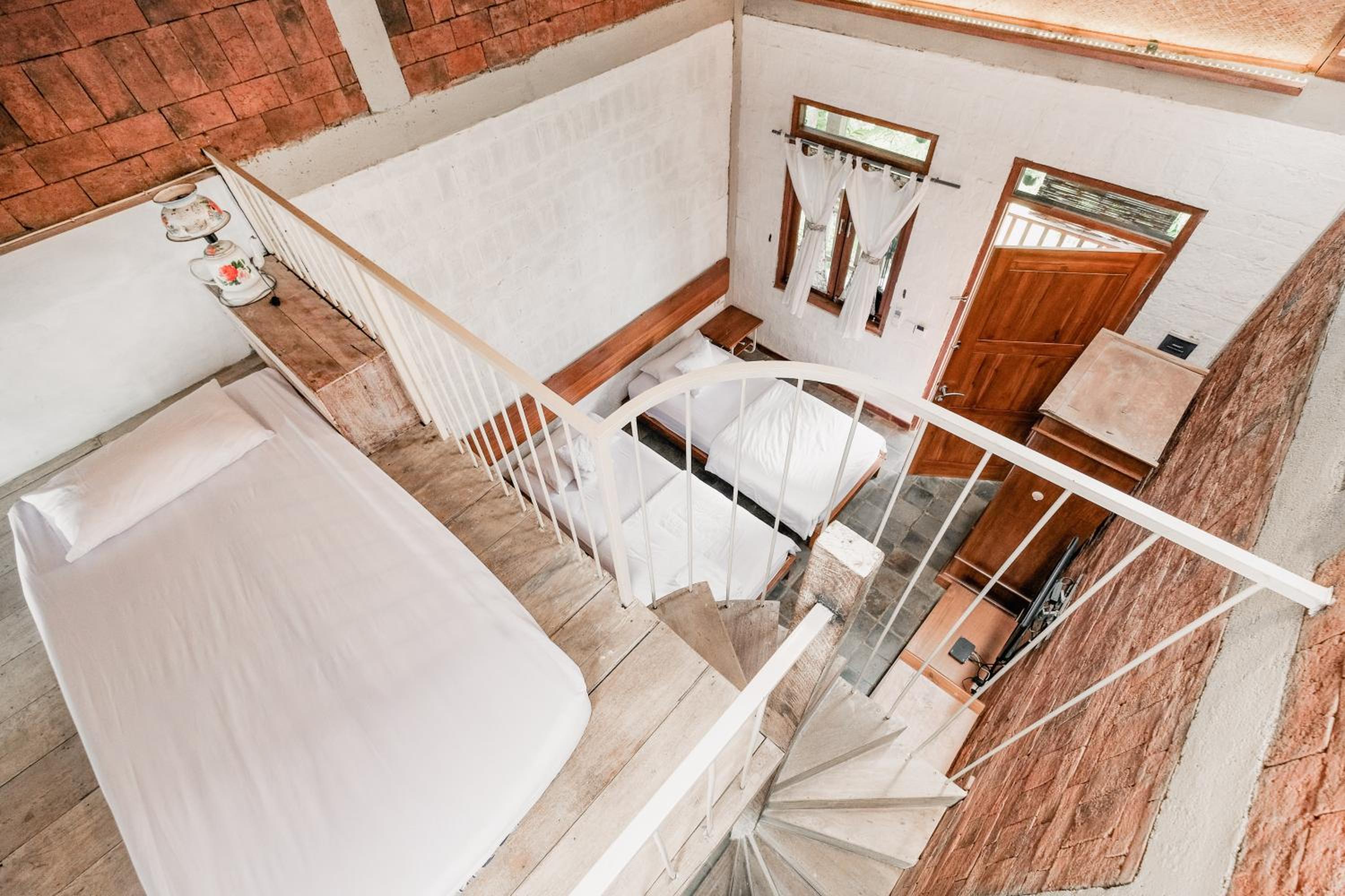 Standard Triple Room - Photo 20