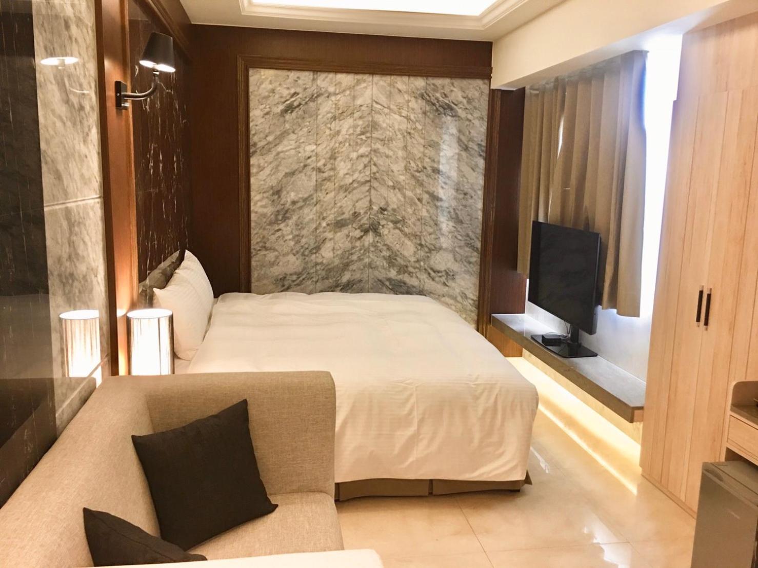 Deluxe Double Room - Photo 4