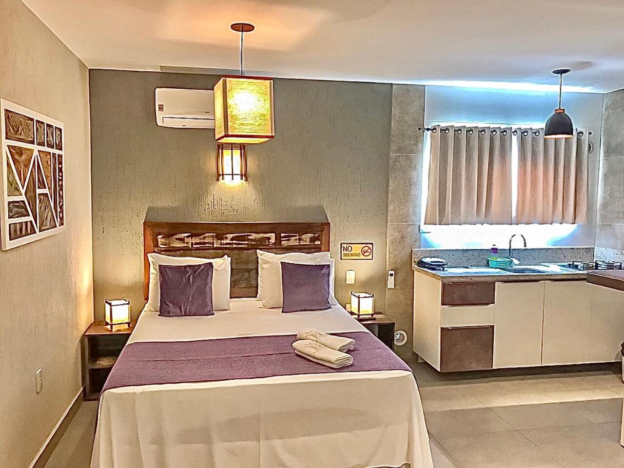Suite with Pool View - Photo 6