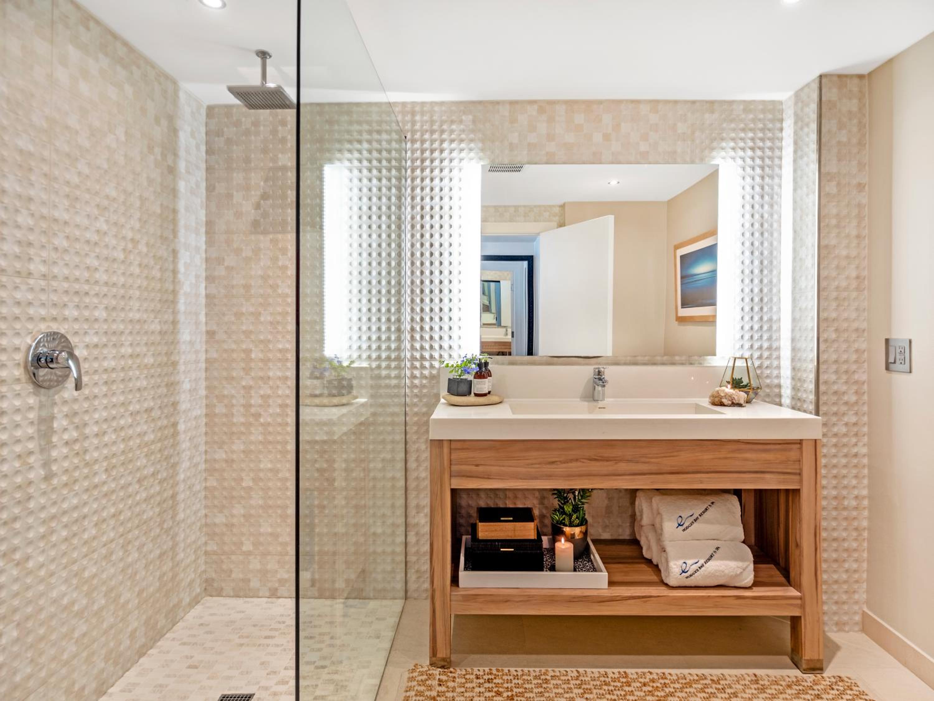 Pool Or Garden View One-Bedroom Suite