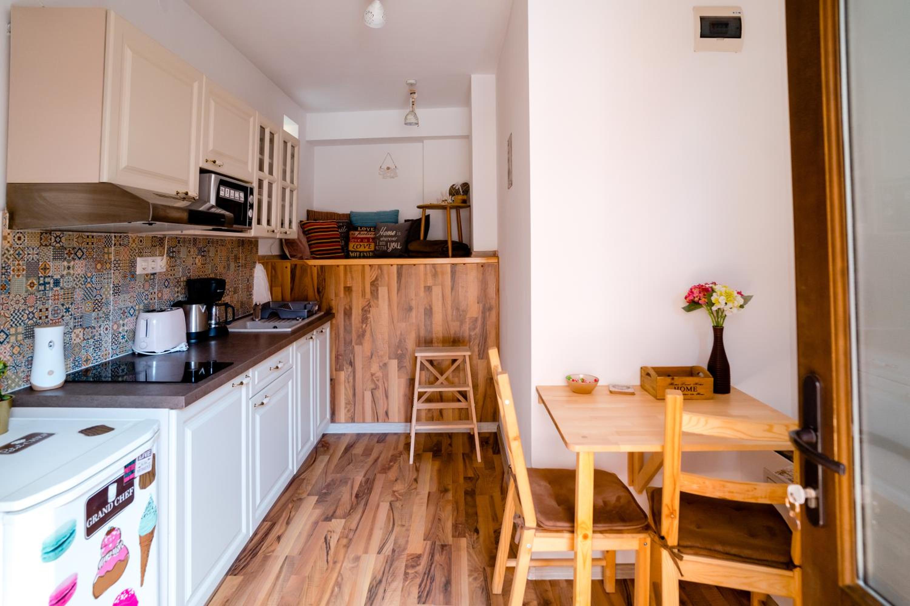 One-Bedroom Apartment (2 Adults) - Photo 2