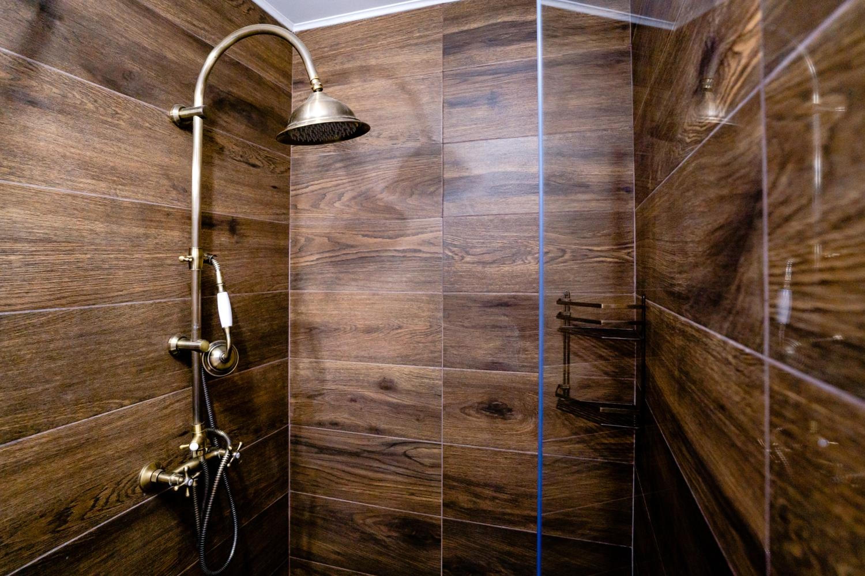 One-Bedroom Apartment (2 Adults) - Photo 18