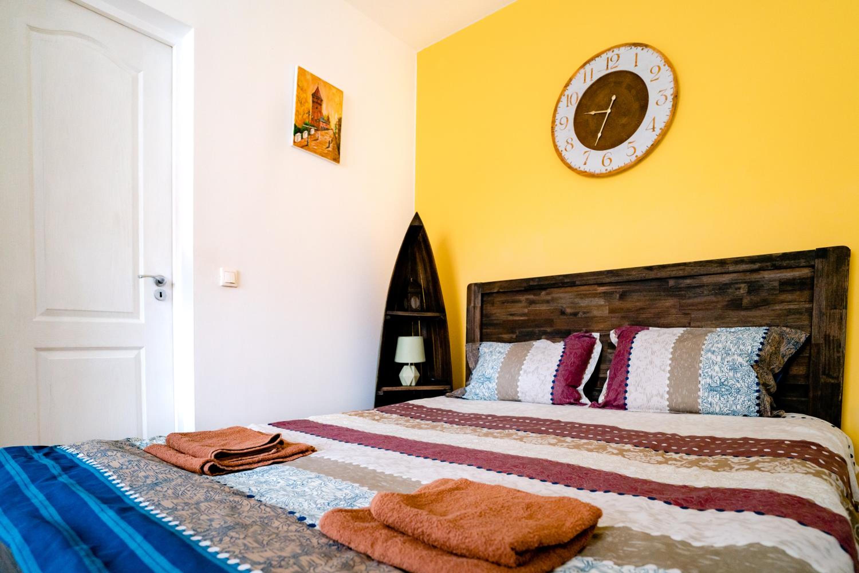 One-Bedroom Apartment (2 Adults) - Photo 28
