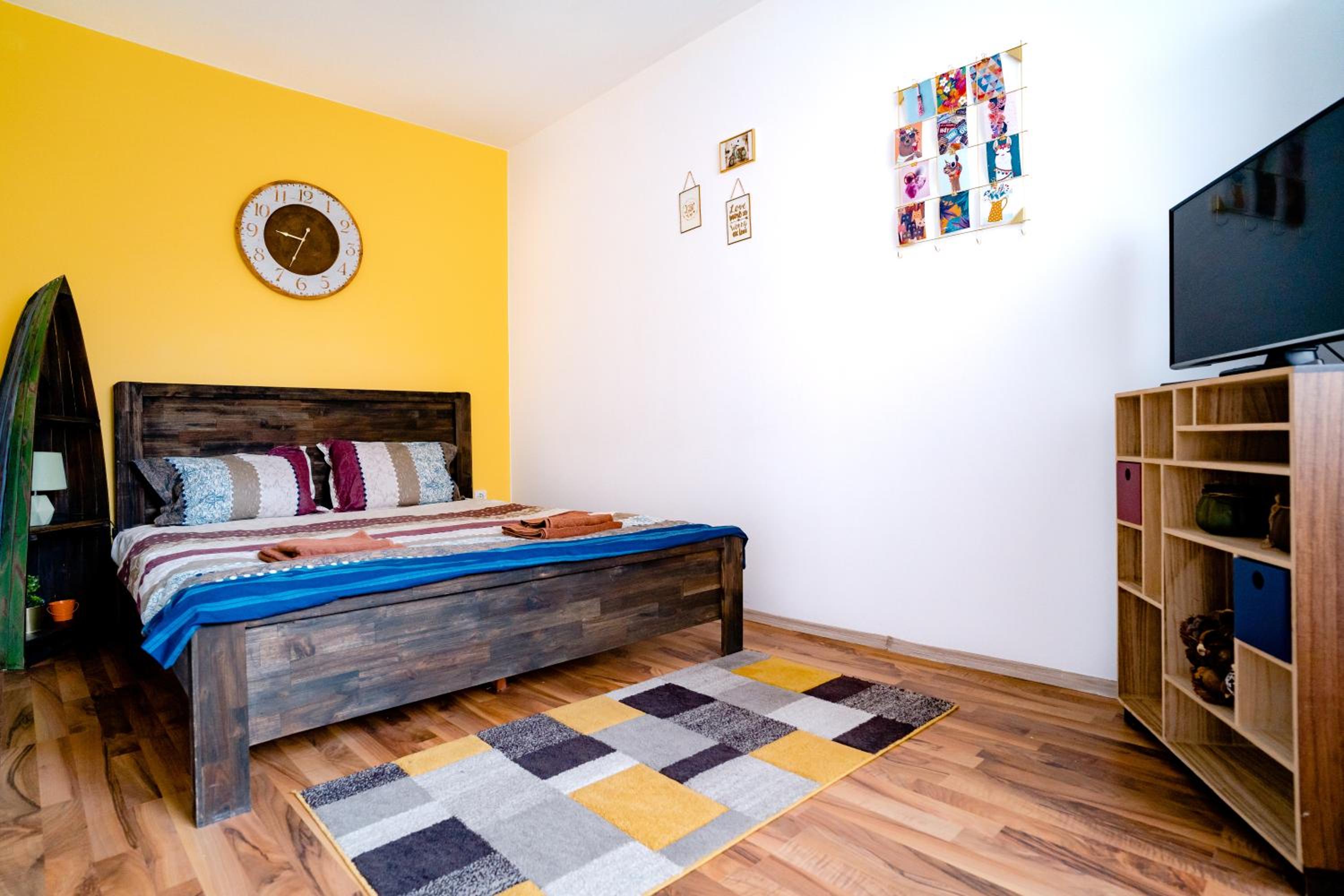 One-Bedroom Apartment (2 Adults) - Photo 26