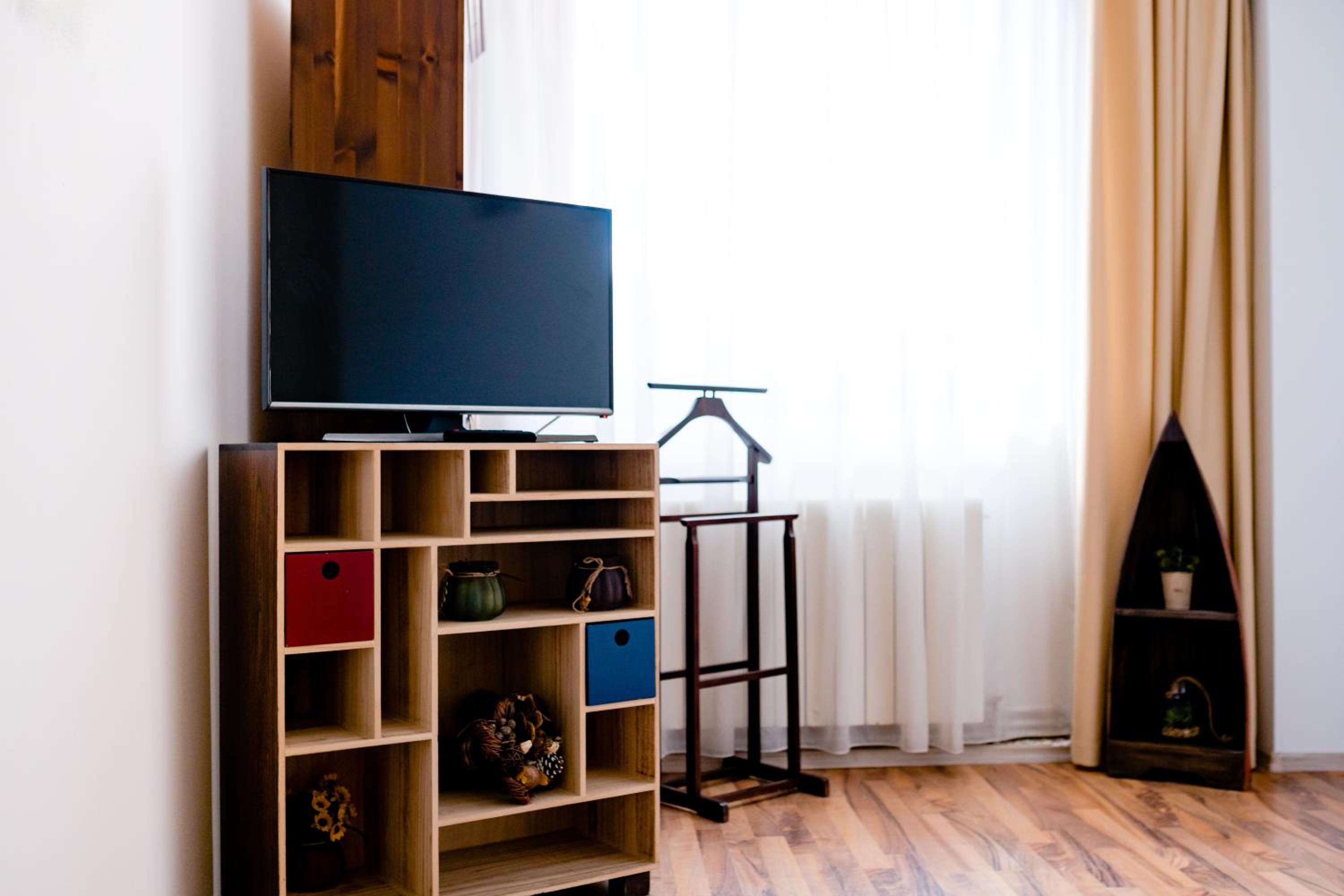 One-Bedroom Apartment (2 Adults) - Photo 27