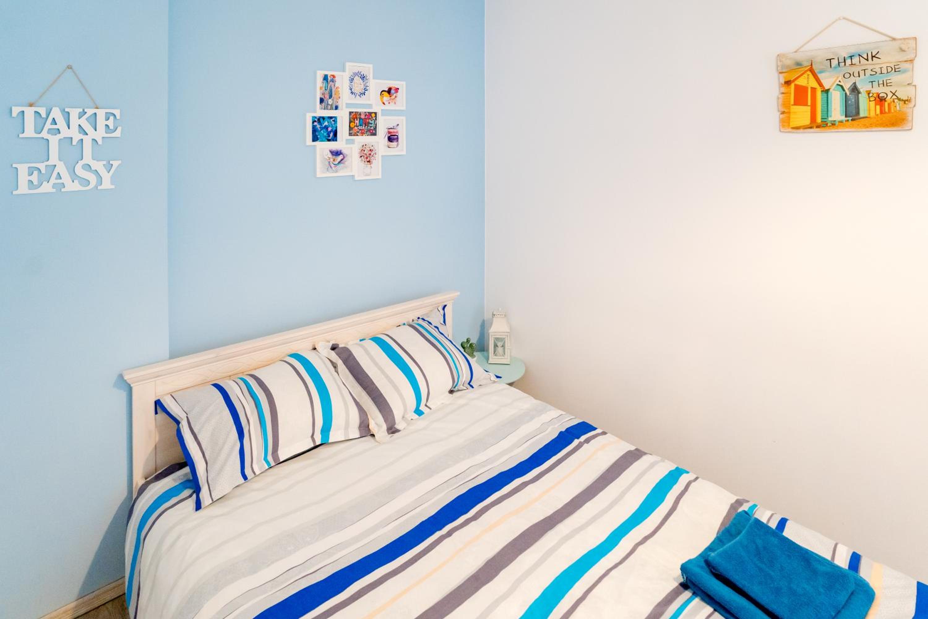 One-Bedroom Apartment (4 Adults) - Photo 5