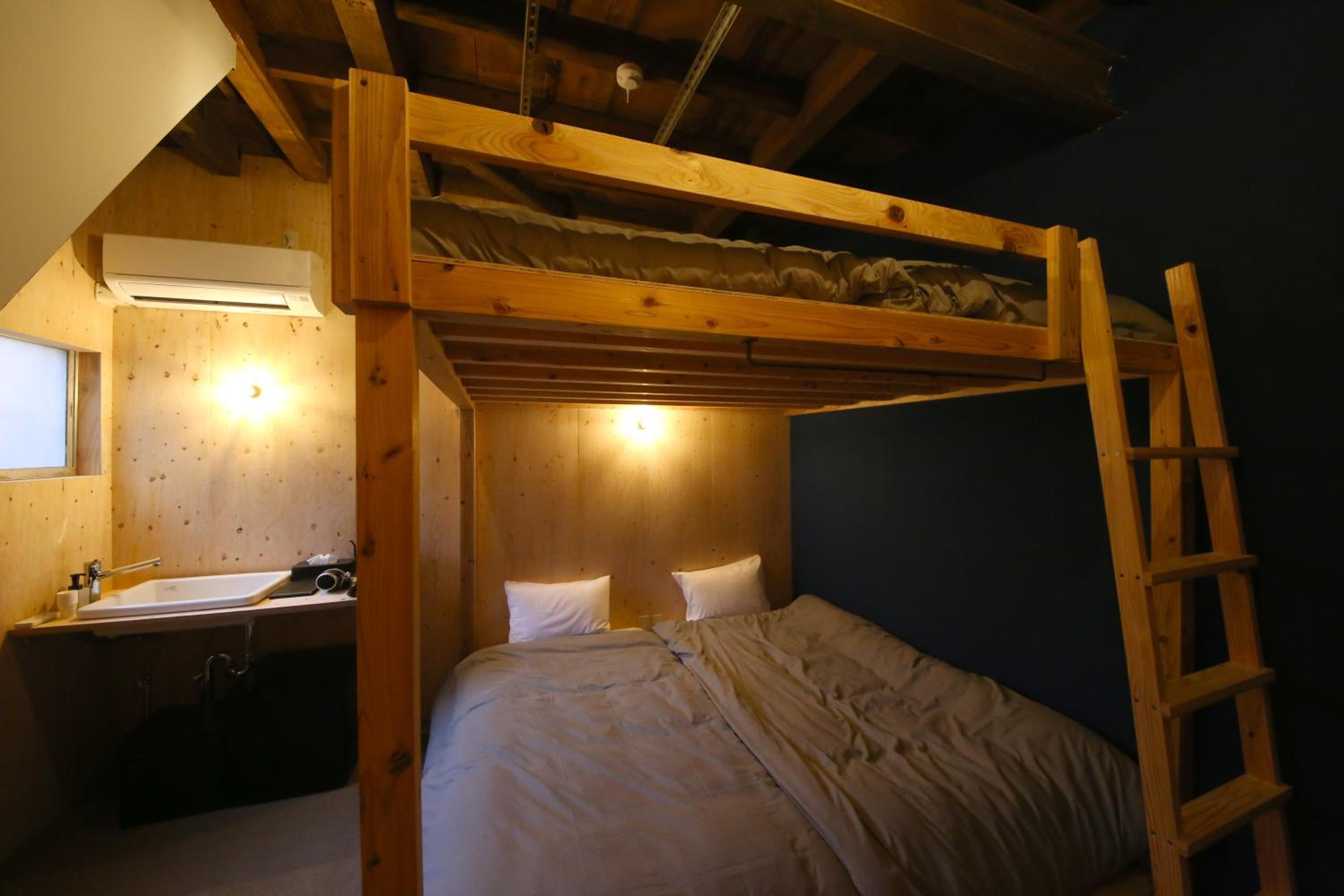 Two-Bedroom House - Photo 8