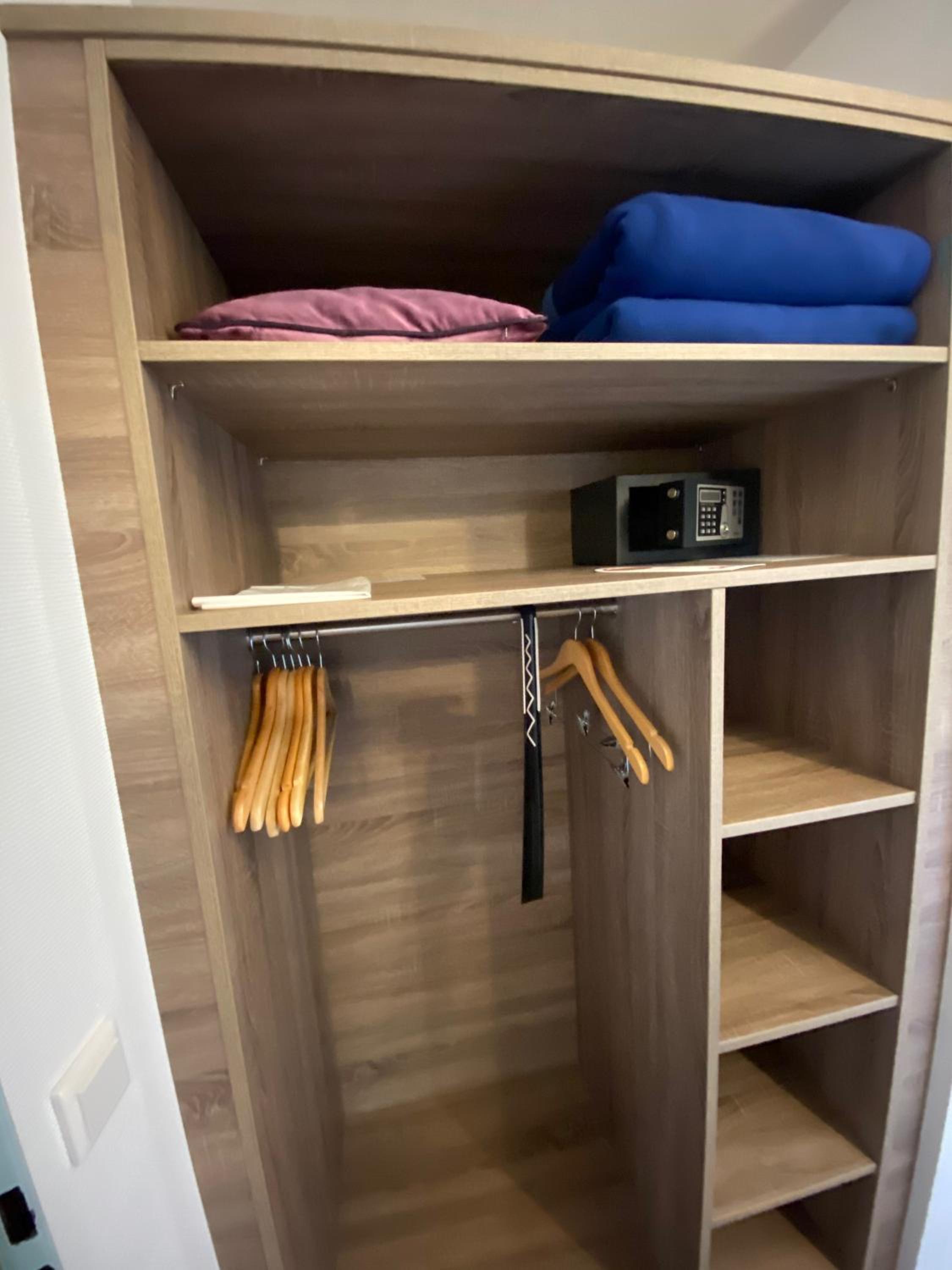 Double Room - Photo 48