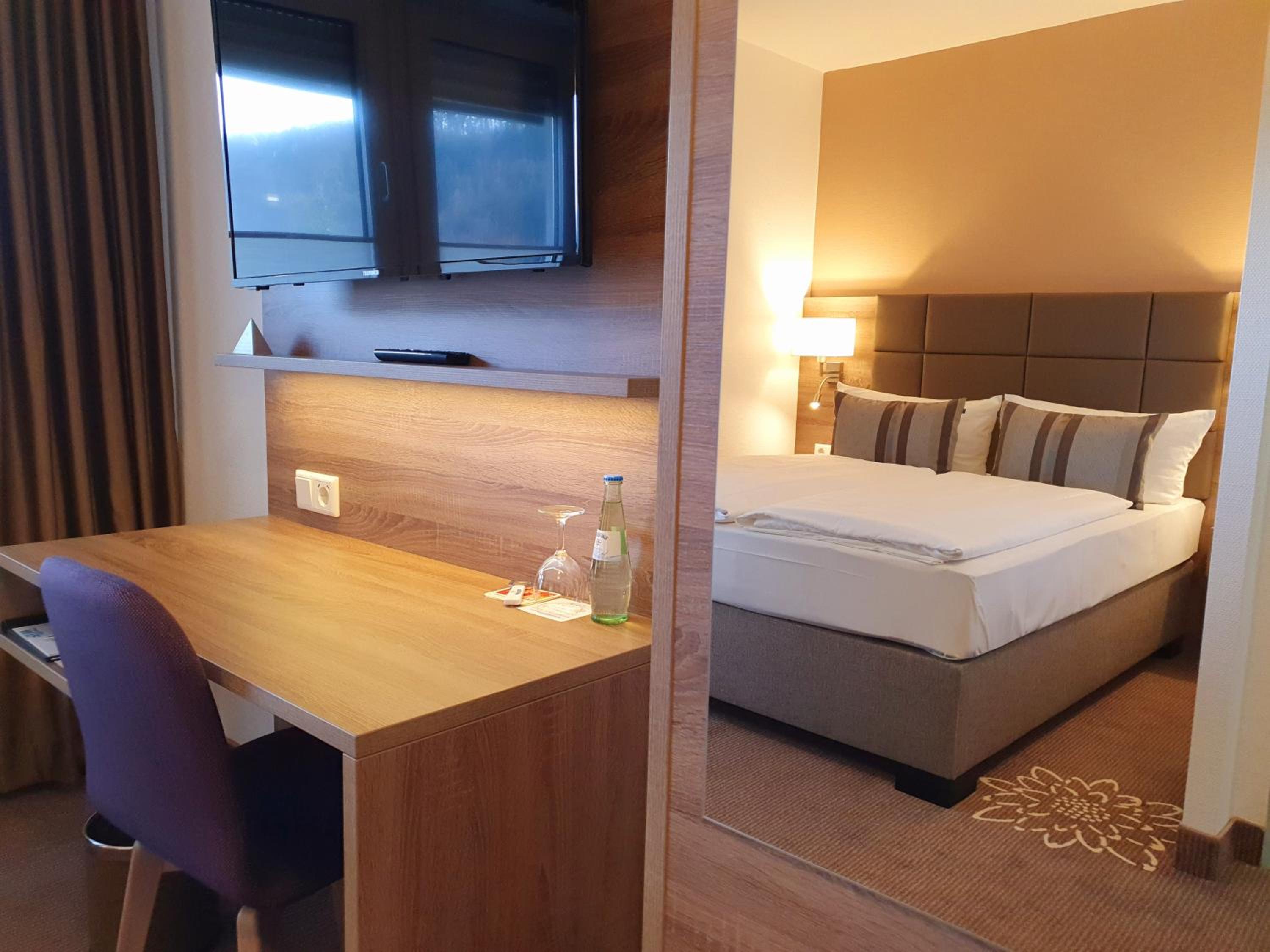 Double Room - Photo 28