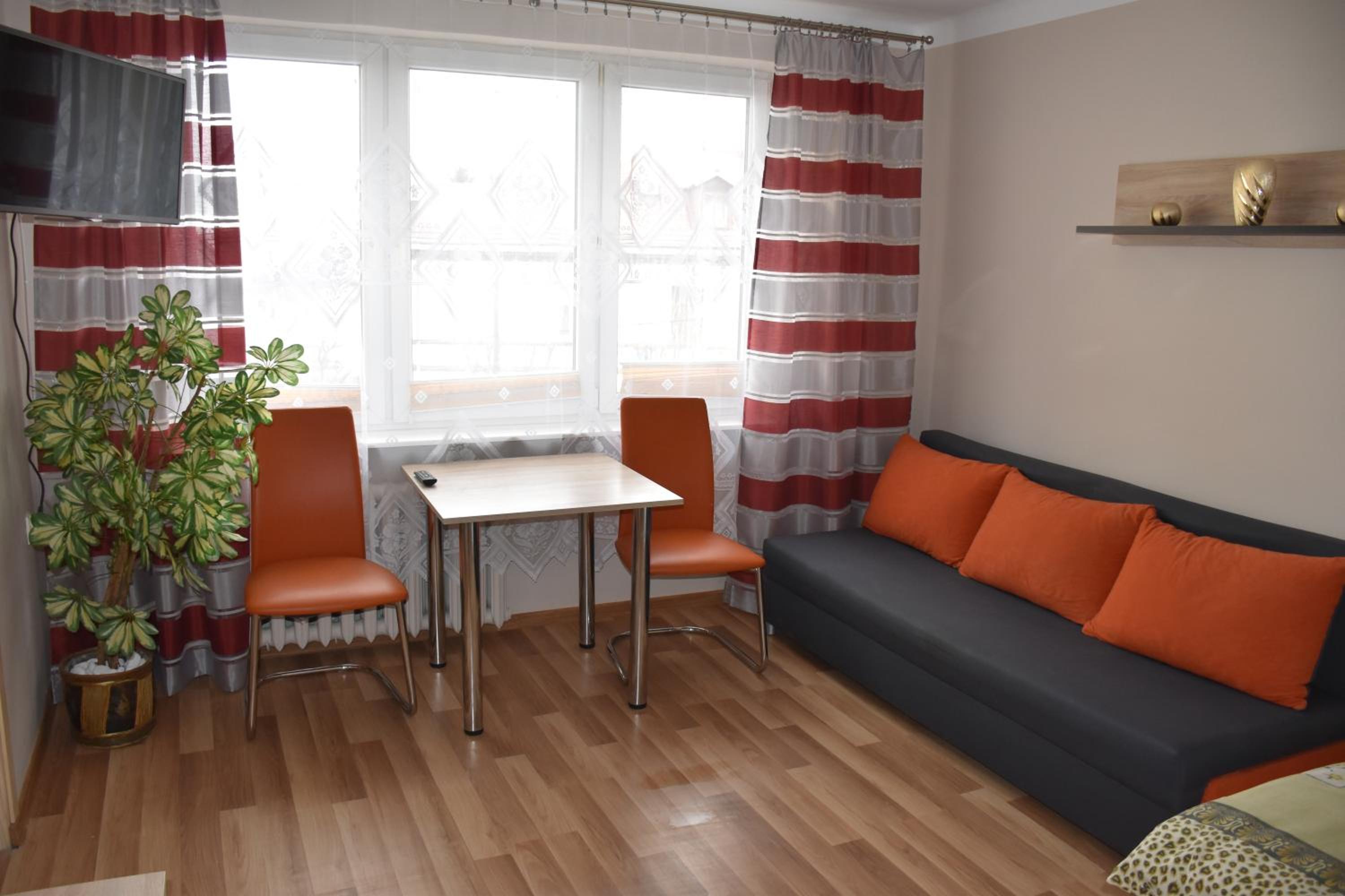 Family Room photo 1