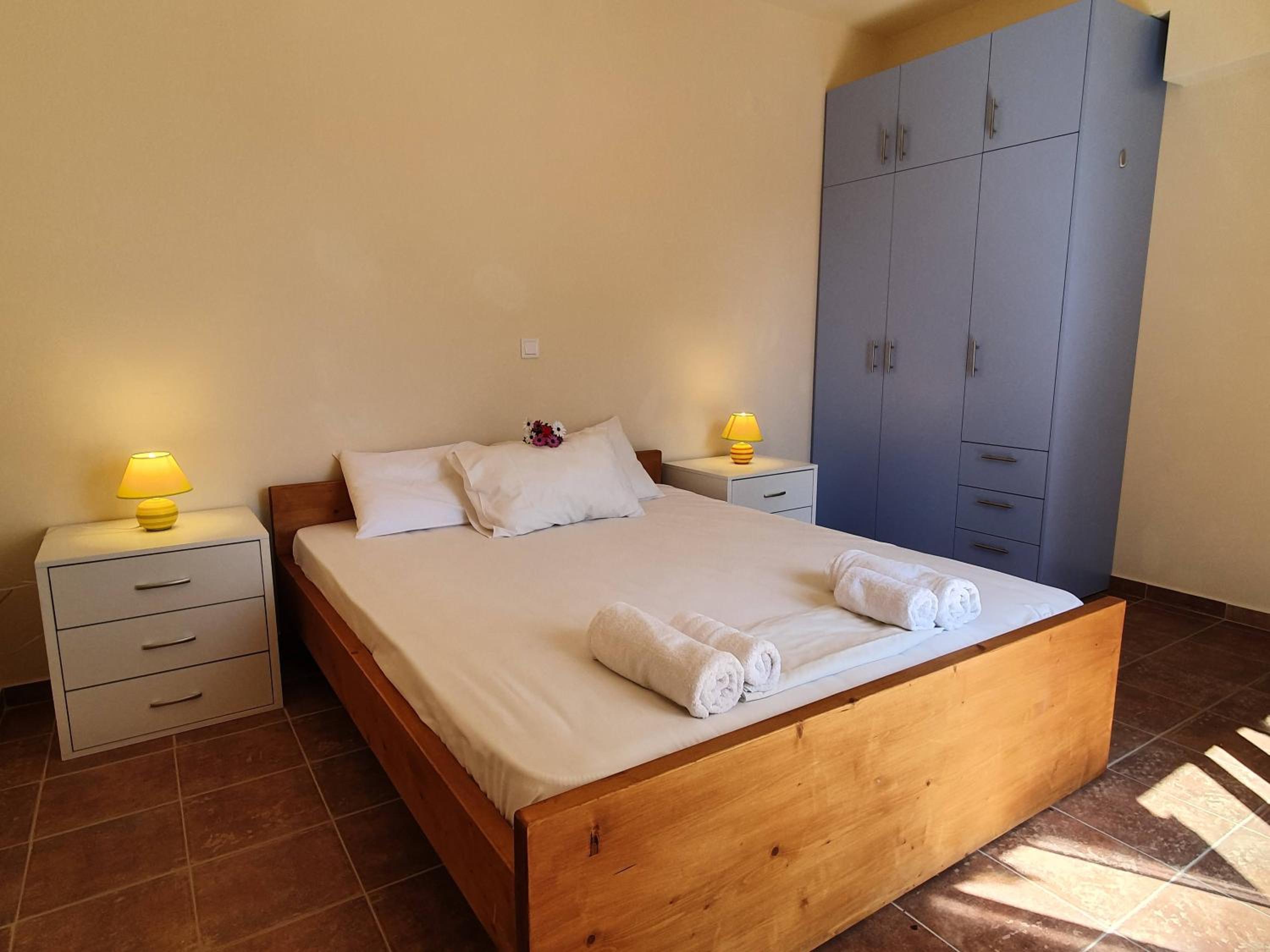 Two-Bedroom Apartment - Photo 14