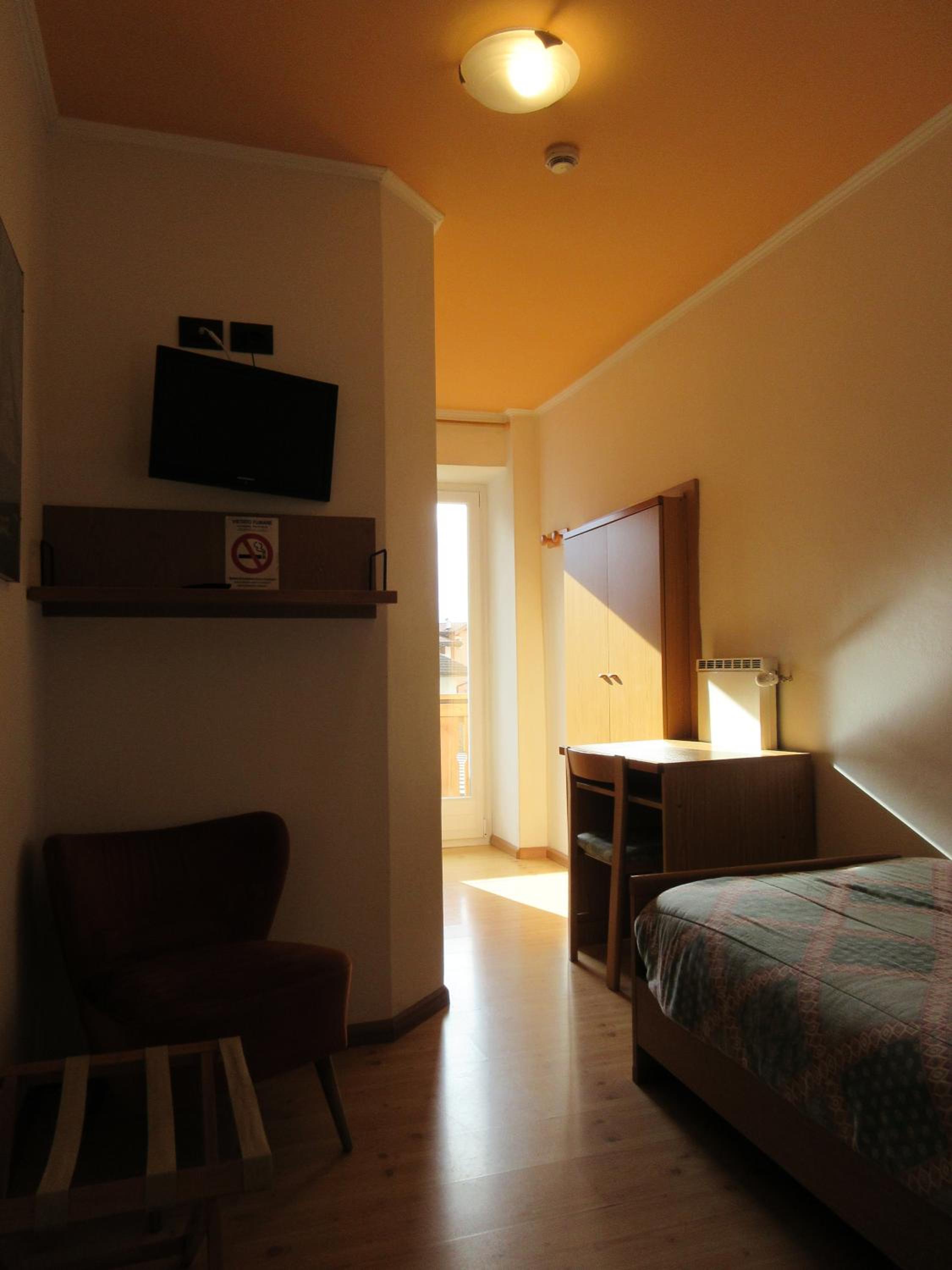 Single Room With Balcony photo 1