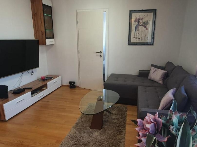 Apartment - Photo 16