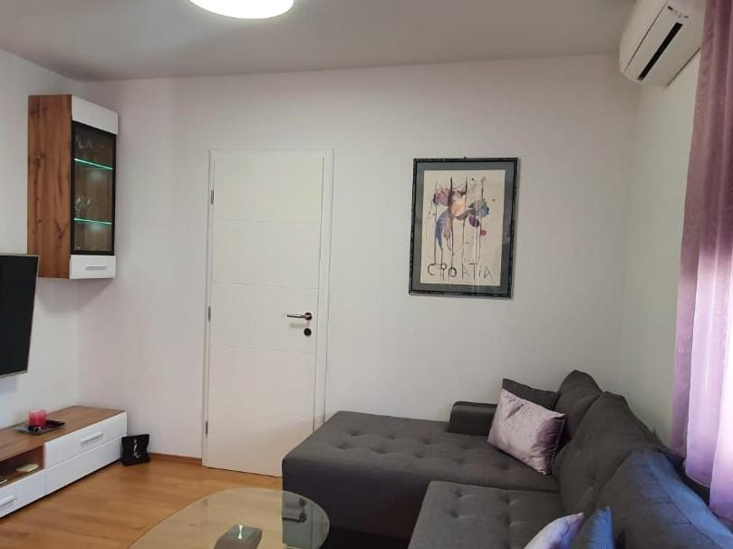 Apartment - Photo 18