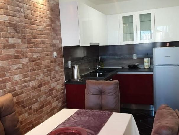 Apartment - Photo 19