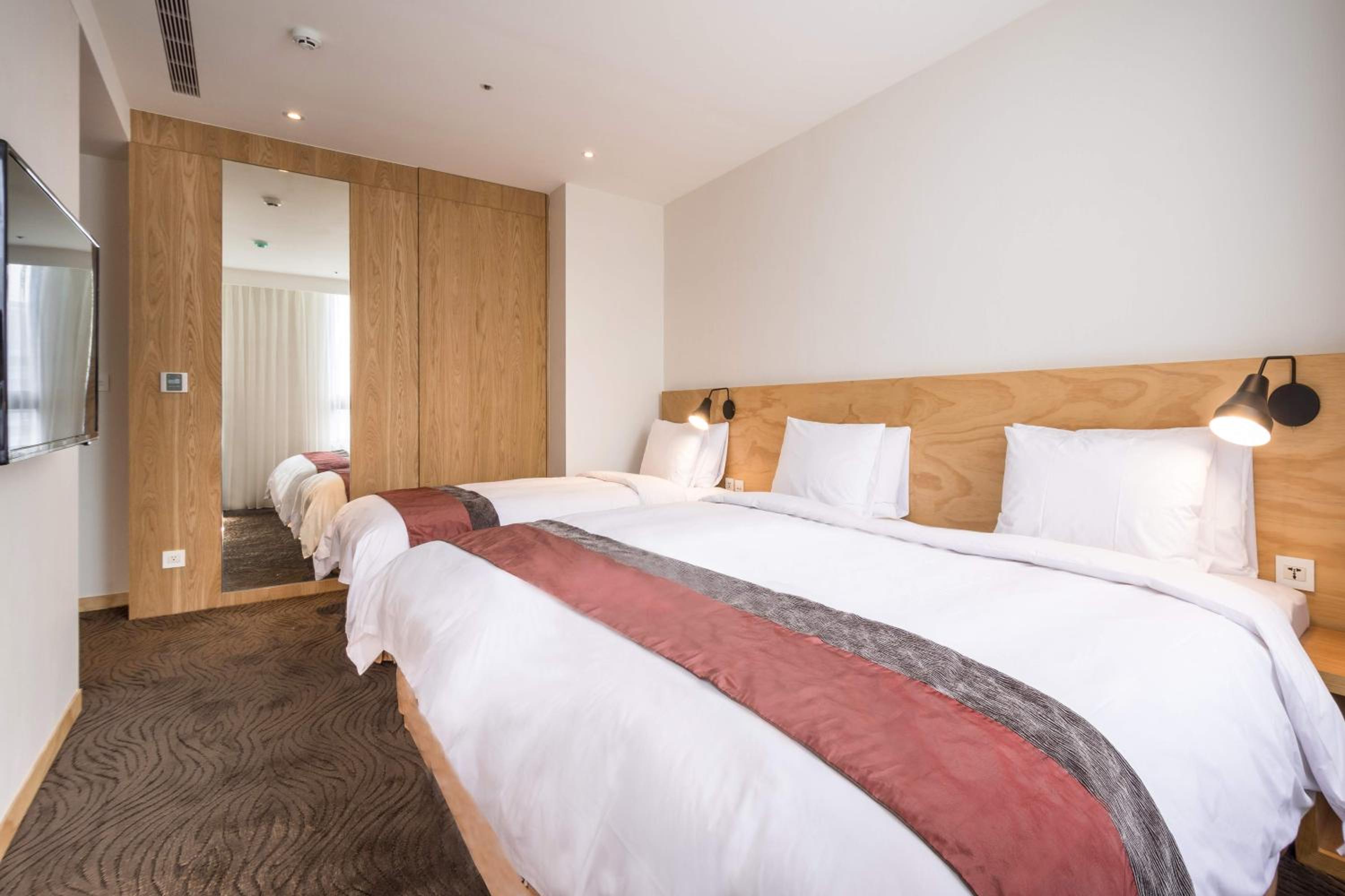 Triple Room with City View - 1 Double Bed & 1 Single Bed