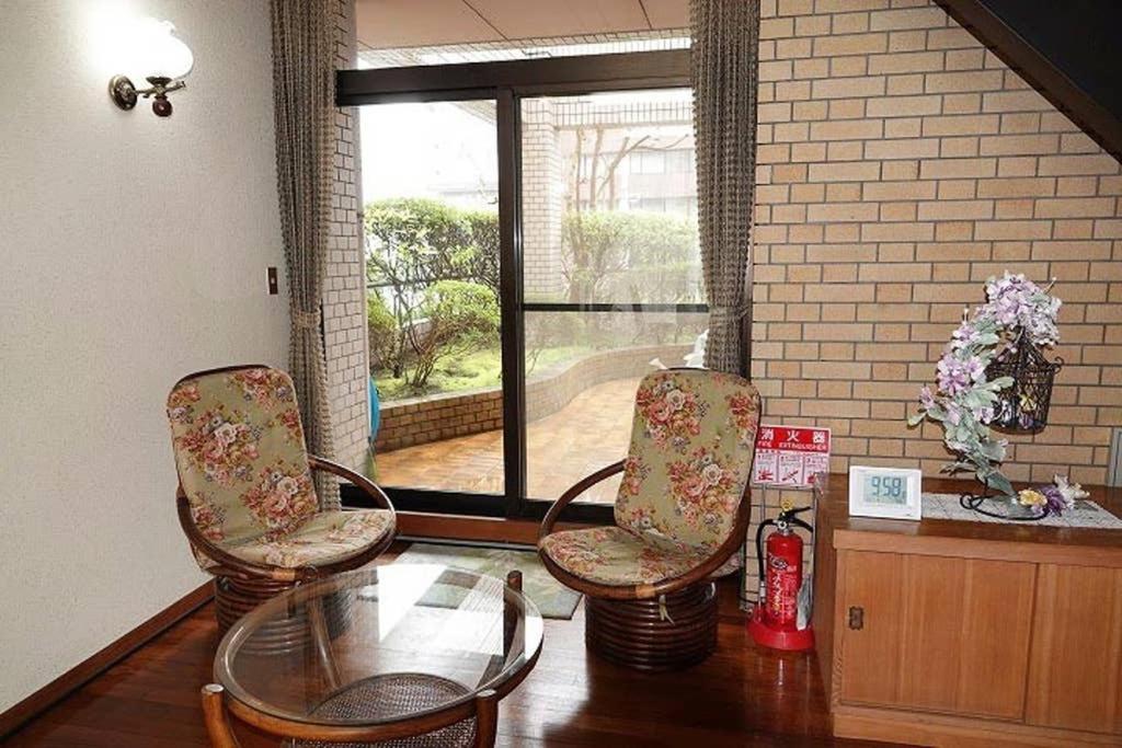 Two-Bedroom Suite - Photo 3