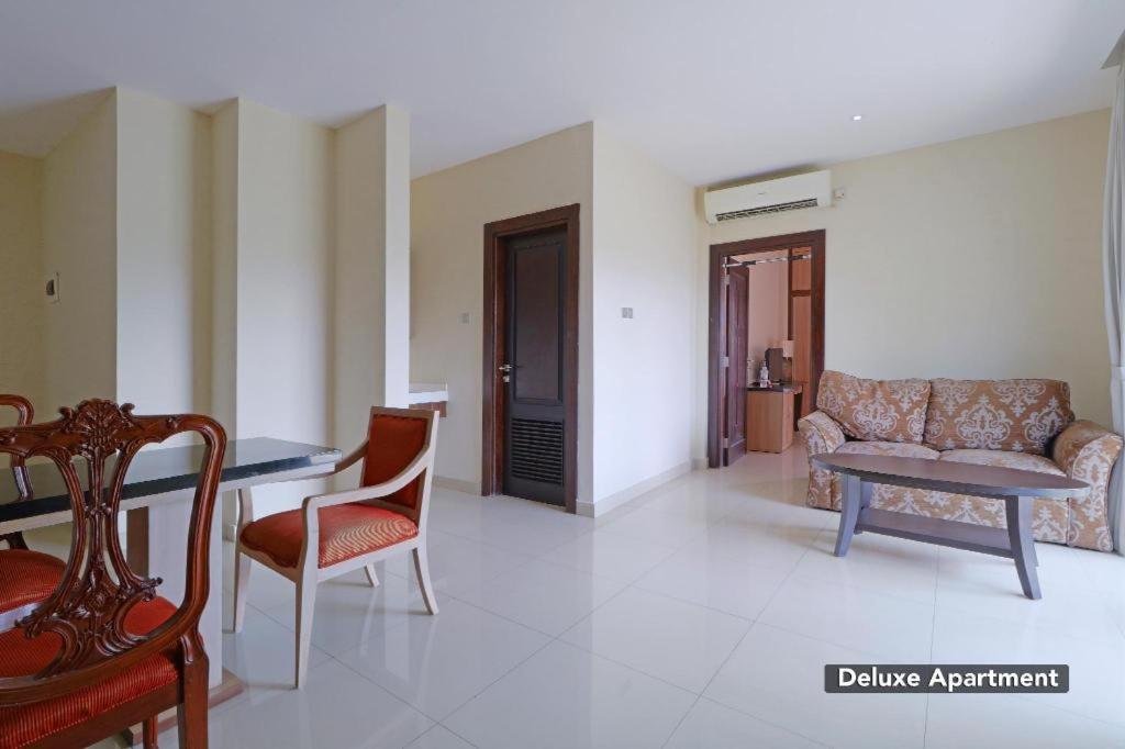 Deluxe Apartment